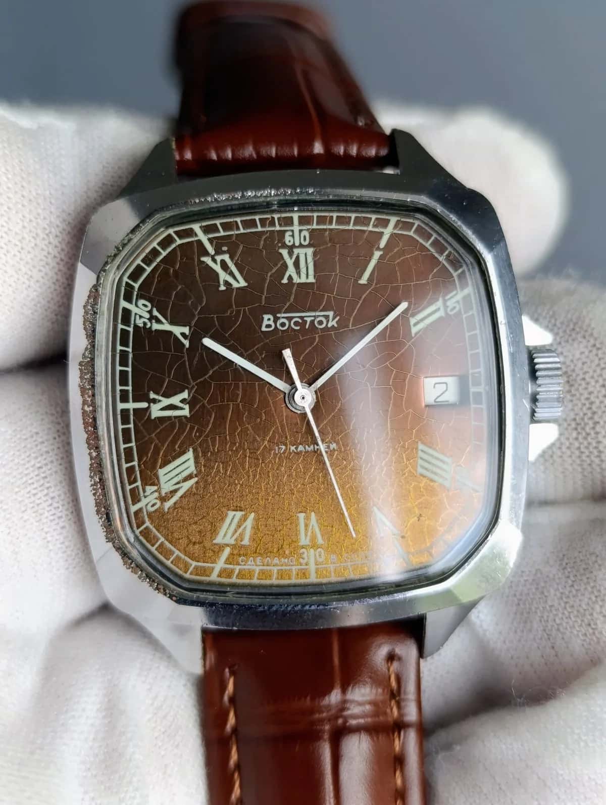 Vintage USSR Vostok Mechanical Watch Cal. 2414A Chistopol Watch Factory 1980s