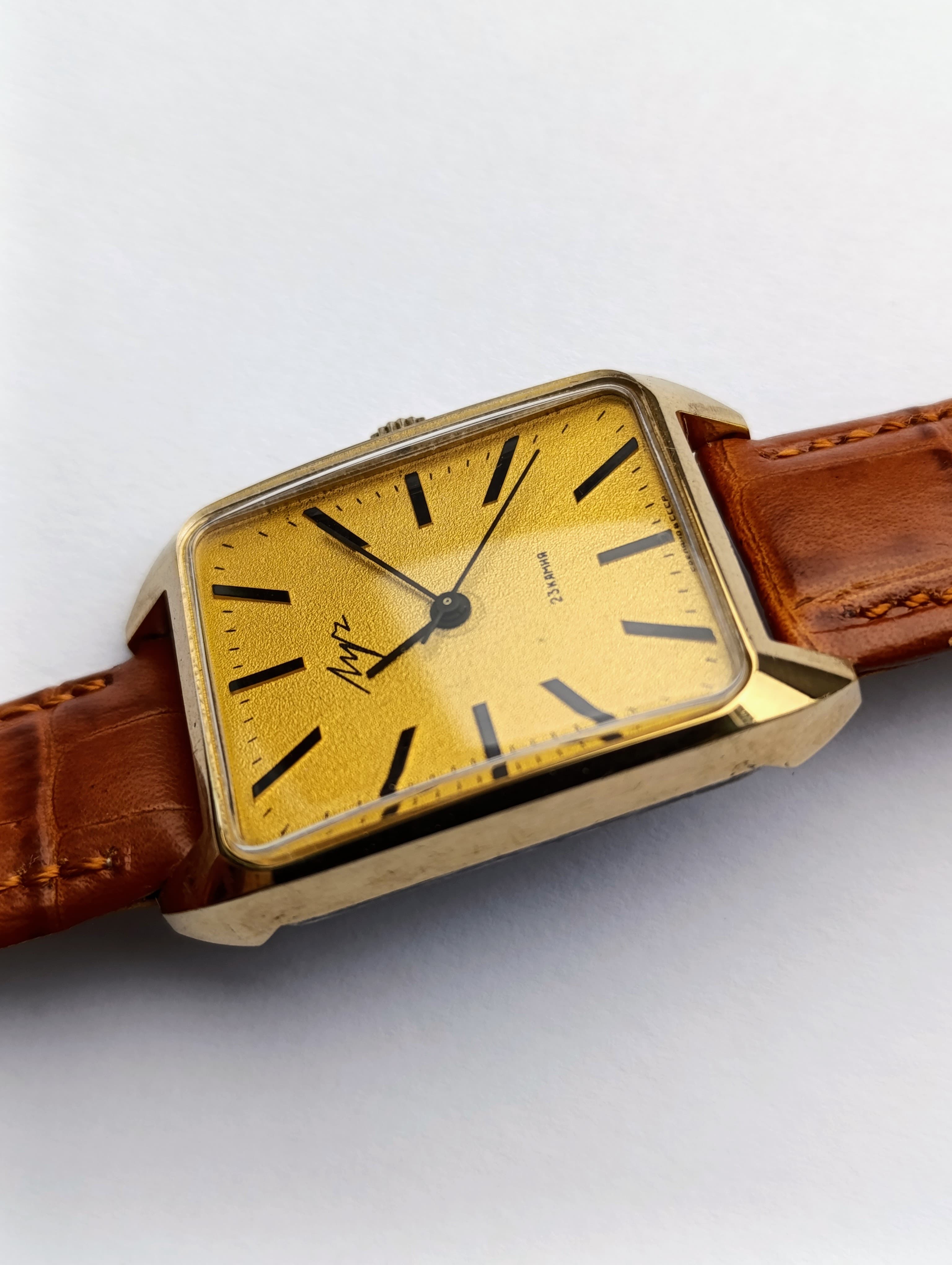 Luch 2209 Soviet Vintage Watch 23 Jewels Model 743651 Minsk Watch Factory Made in USSR 1980s – thumbnail 10
