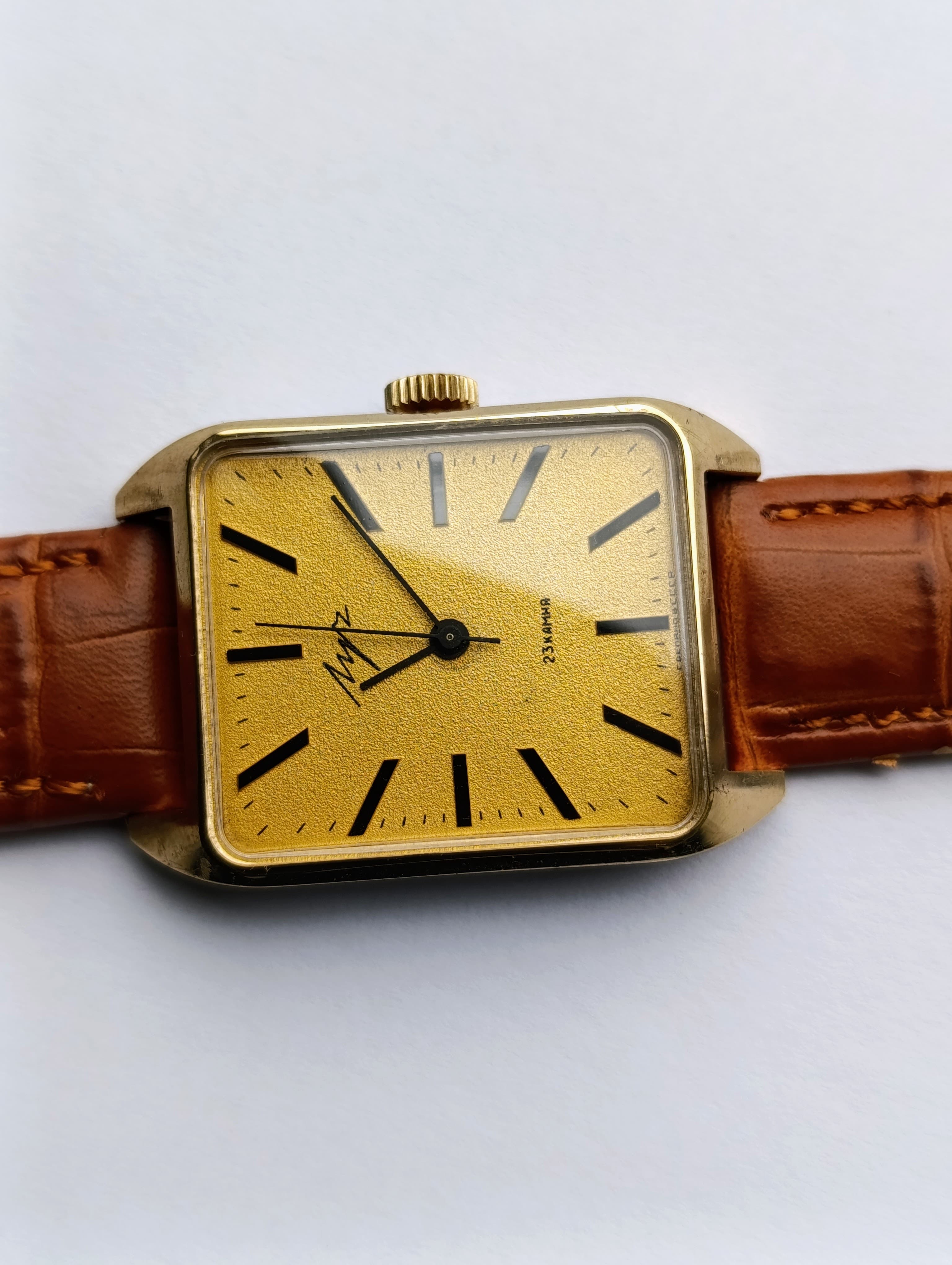 Luch 2209 Soviet Vintage Watch 23 Jewels Model 743651 Minsk Watch Factory Made in USSR 1980s – thumbnail 8