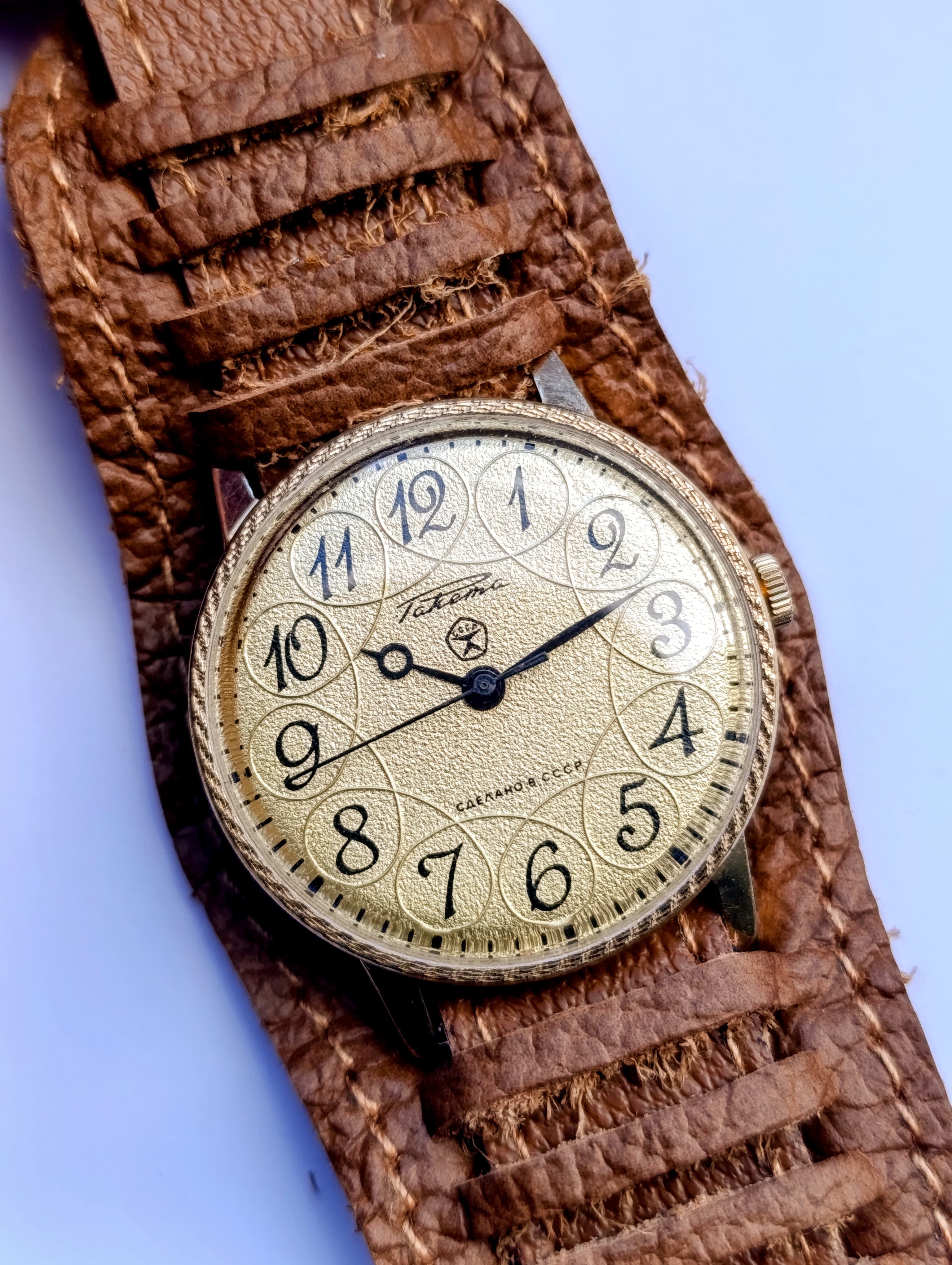 Vintage Raketa USSR Watch Cal. 2609.HA – 1980s Gold-Plated Soviet Mechanical Watch – thumbnail 10