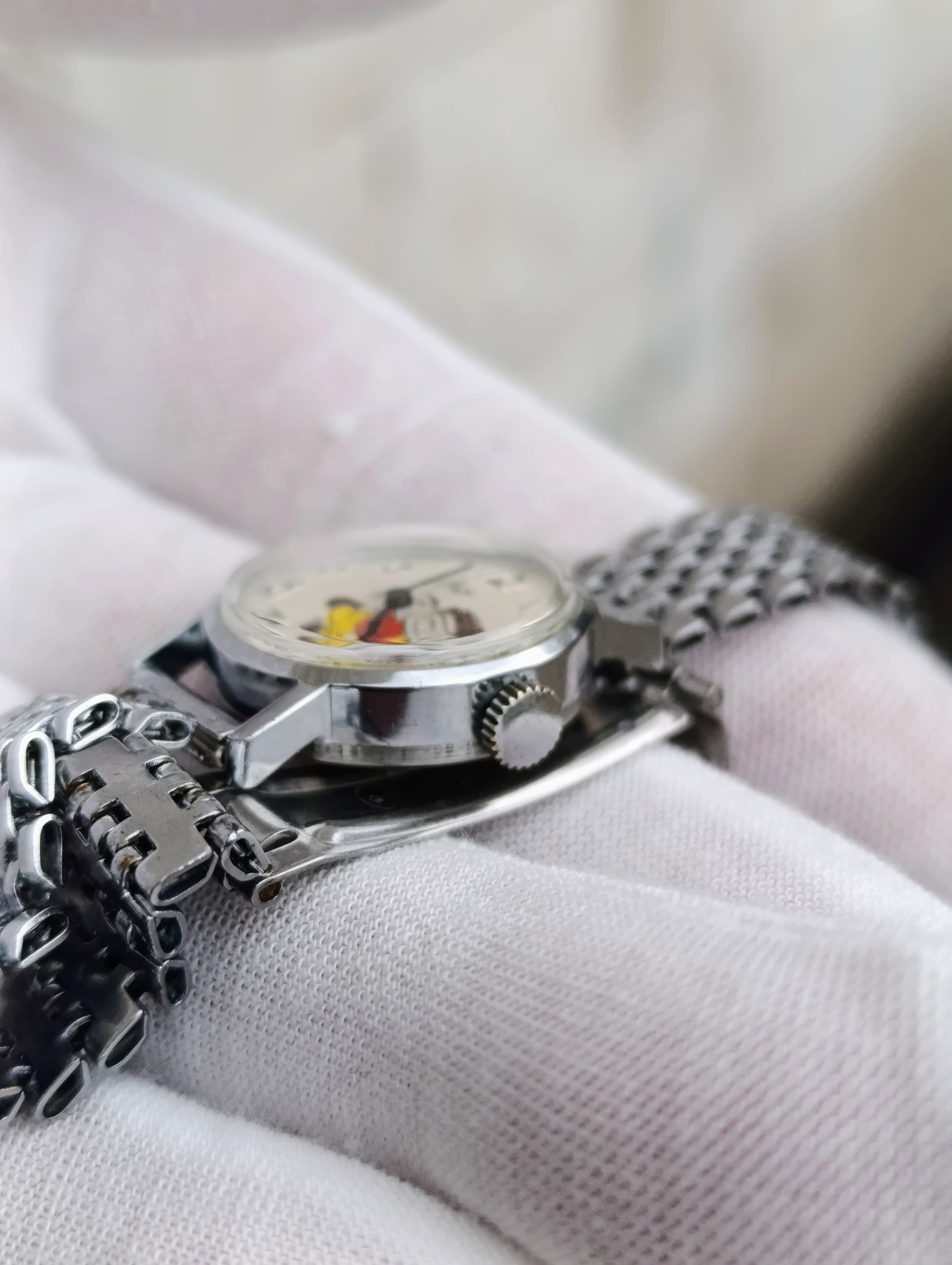Soviet Watch Luch Children's Women's Wristwatch Caliber 1800 Made in USSR 1970s – thumbnail 8