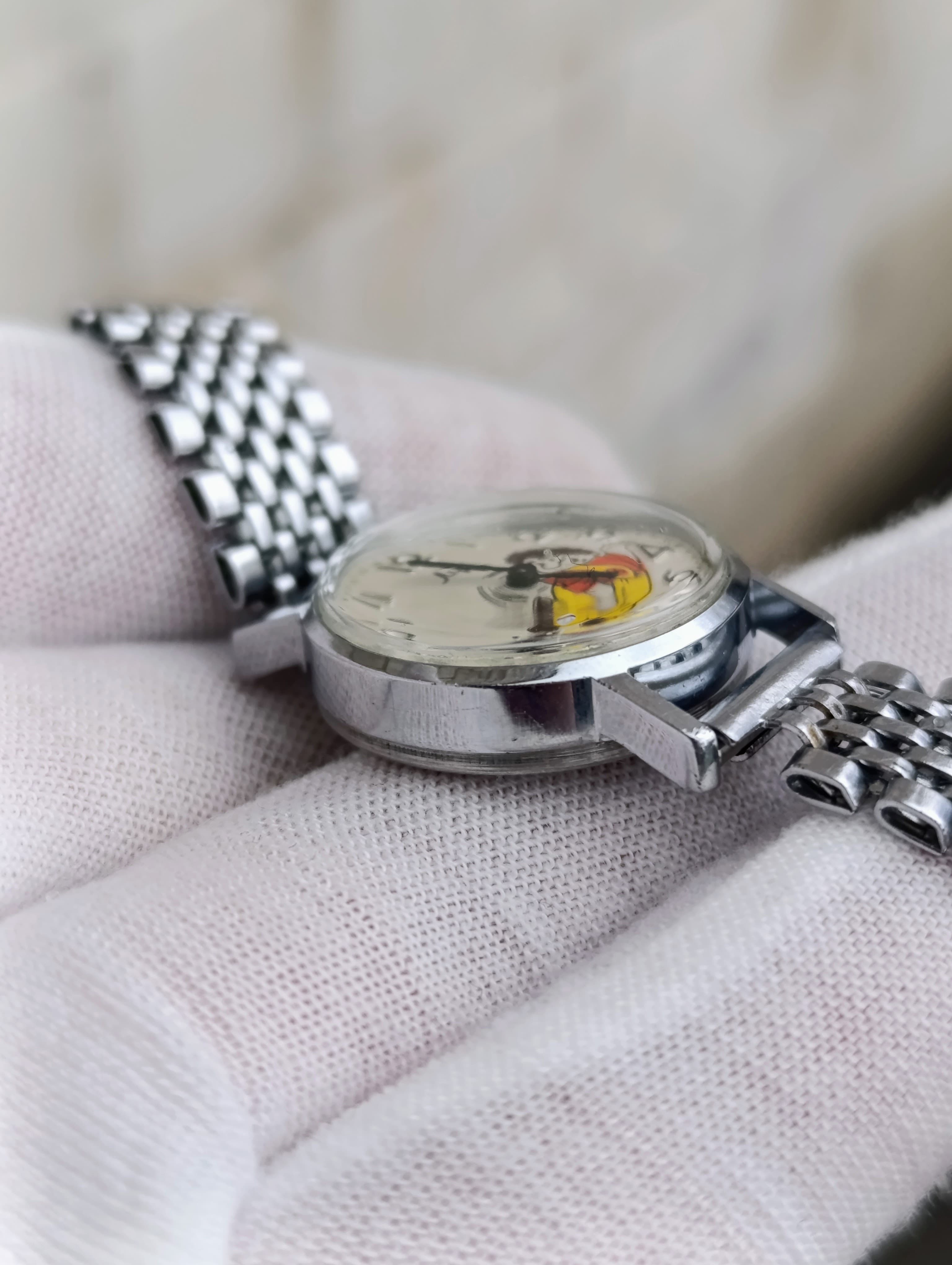 Soviet Watch Luch Children's Women's Wristwatch Caliber 1800 Made in USSR 1970s – thumbnail 5