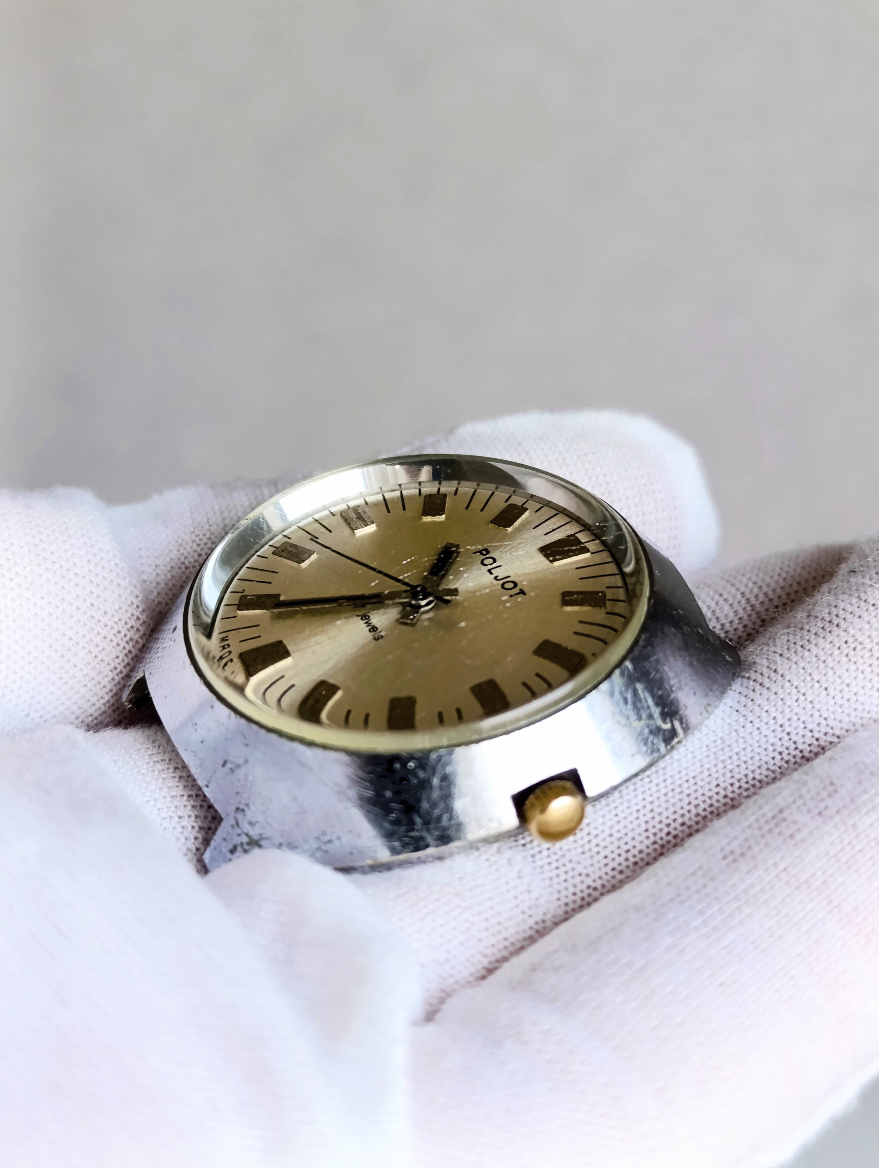 Vintage Poljot "Vulcan" Men's Mechanical Wristwatch – USSR Export Version (1970s) – thumbnail 5