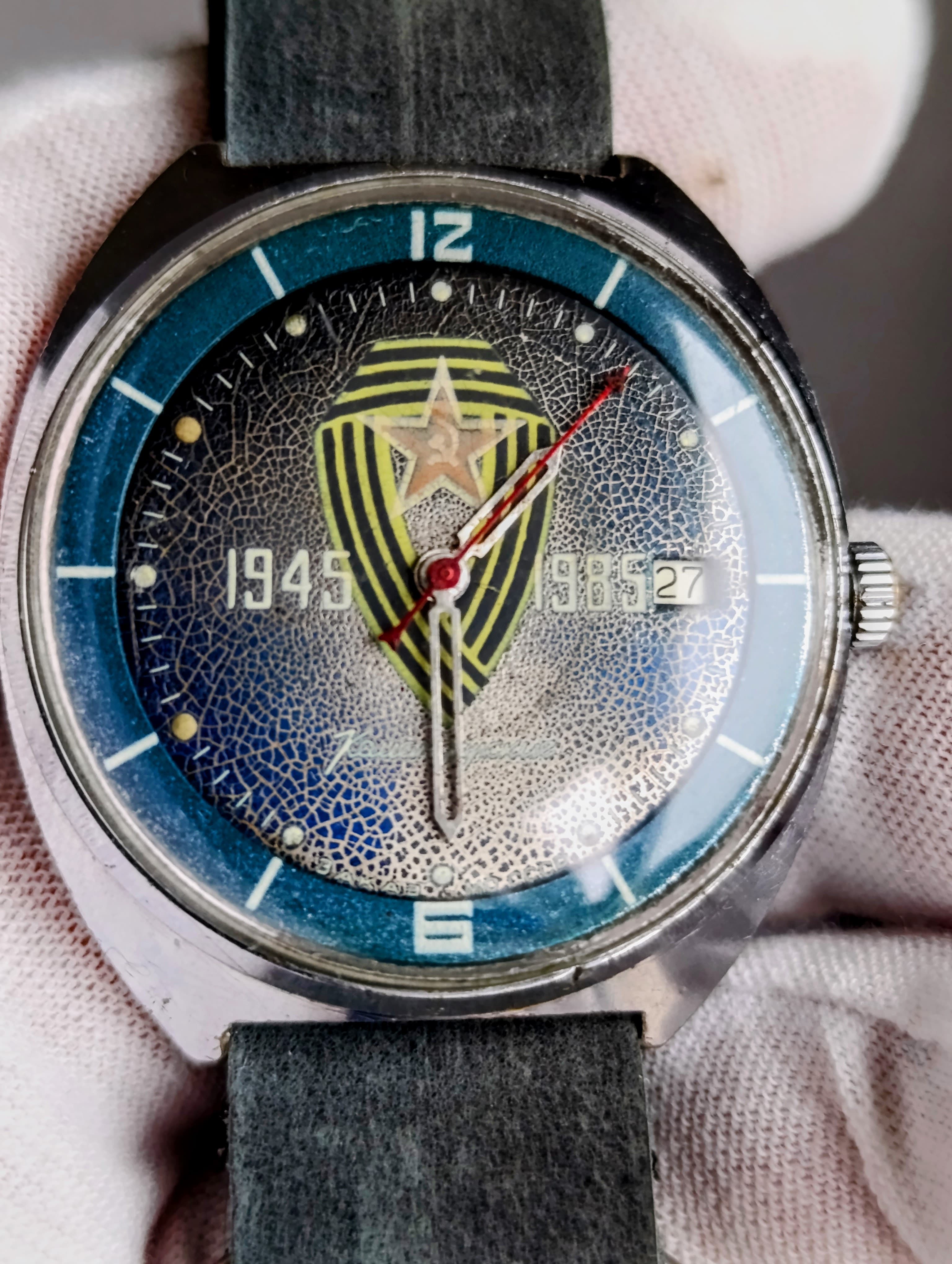 Vostok Komandirskie Cal.: 2234 Hack Function Original Vintage Soviet Wristwatch Chistopol Watch Factory 1985 – thumbnail 2