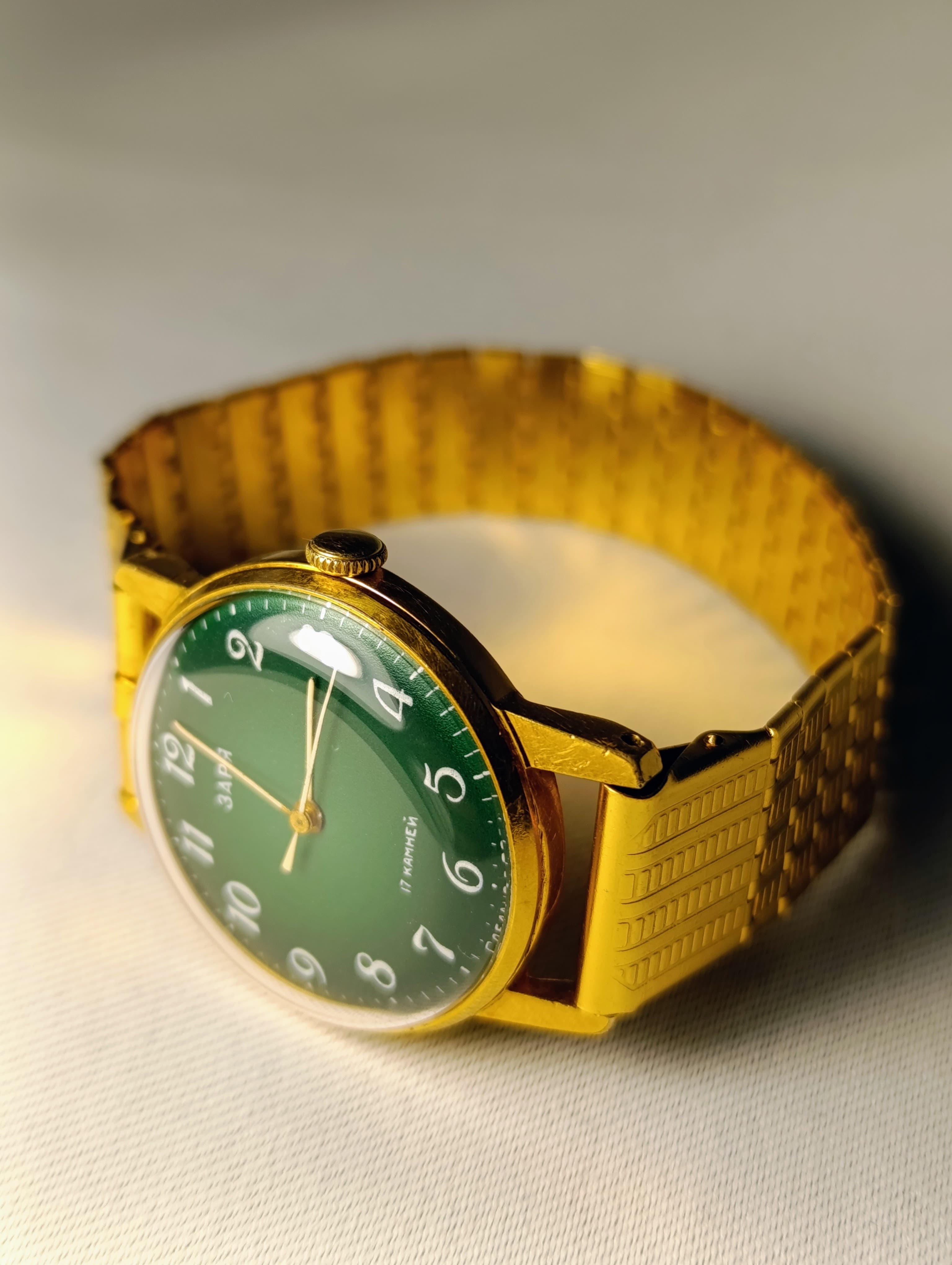 Soviet Watch Zarya Wrist Mechanical Gold Plated Watch New Bracelet Made in USSR 1975 – thumbnail 13