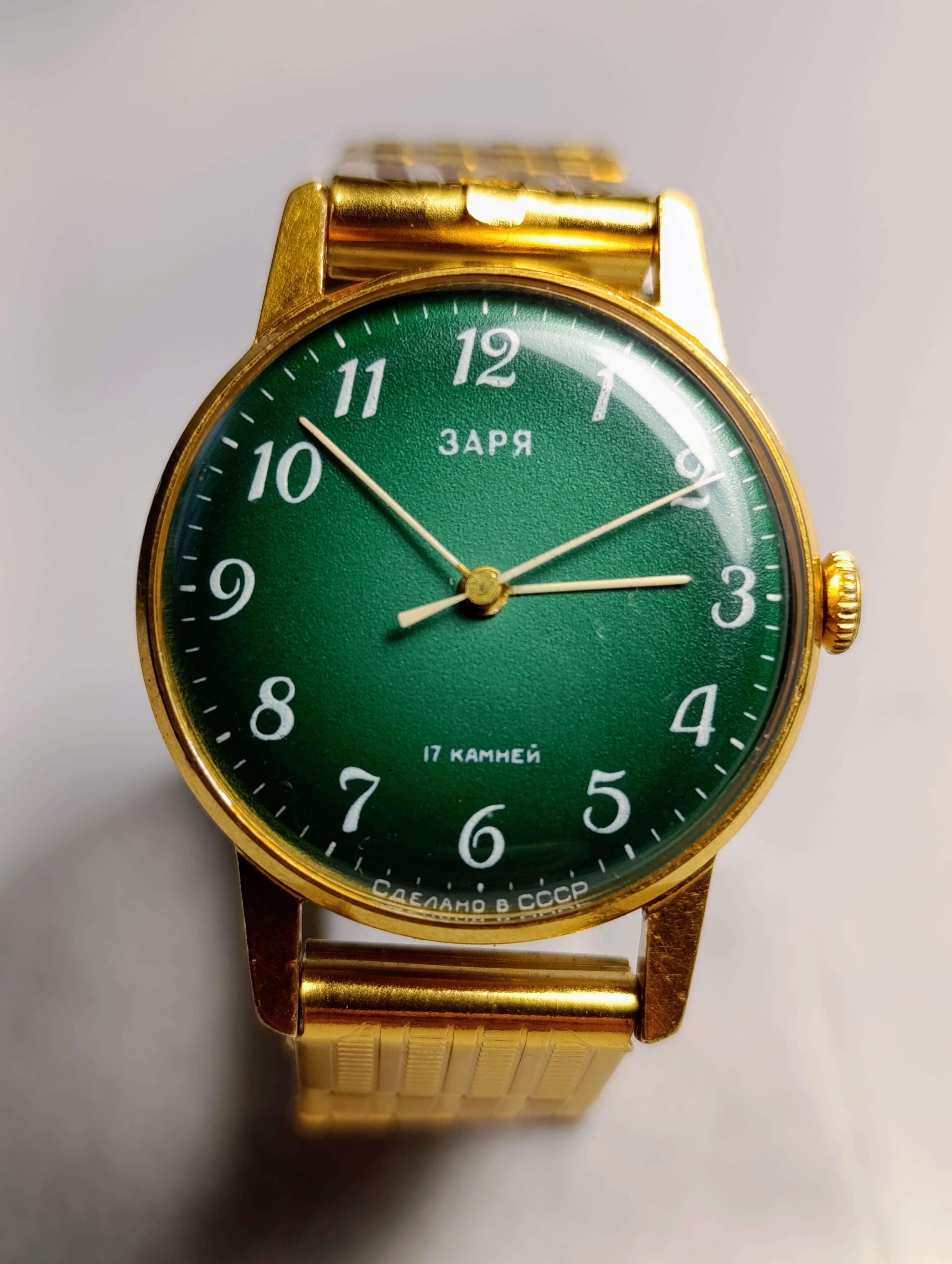 Soviet Watch Zarya Wrist Mechanical Gold Plated Watch New Bracelet Made in USSR 1975 – thumbnail 2