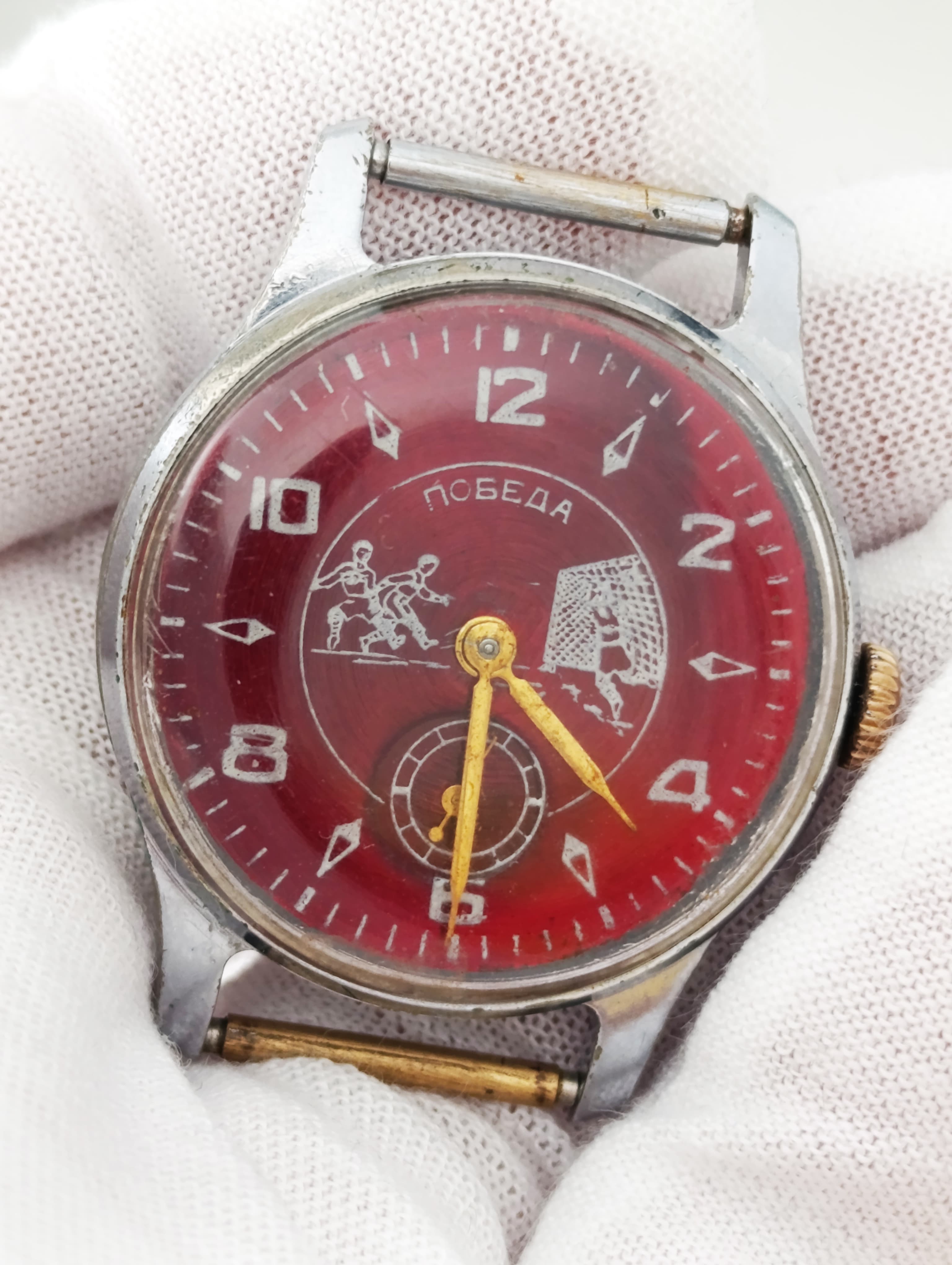 Soviet Watch Pobeda  Football-themed Dial Made in USSR 1953 – thumbnail 6