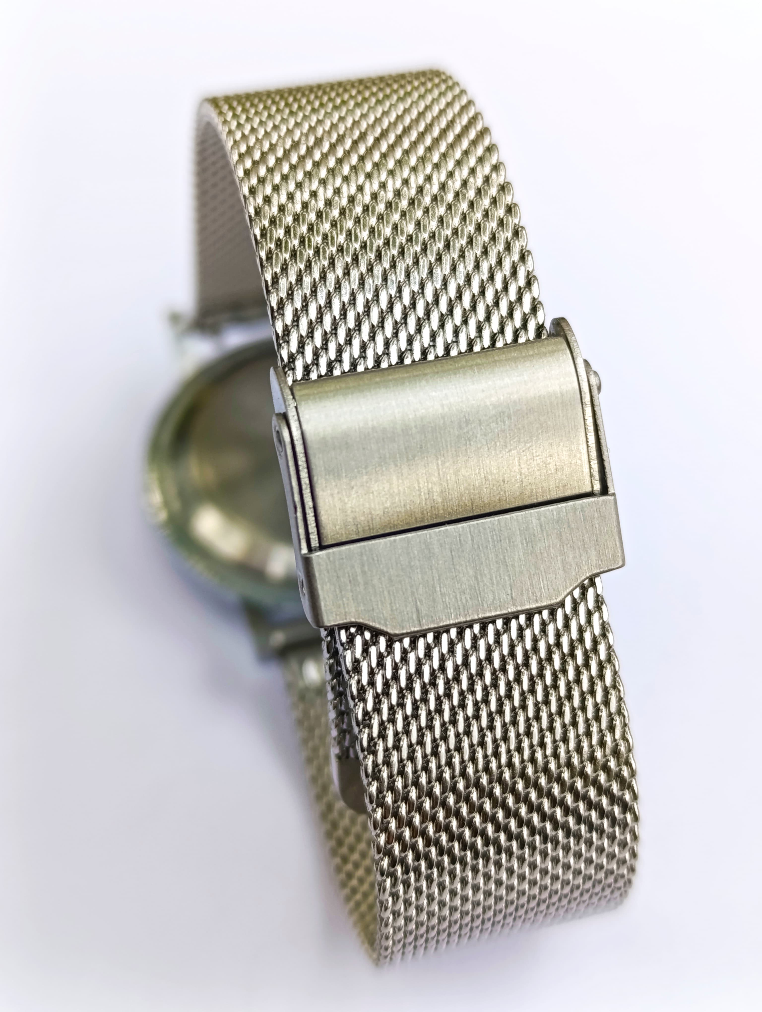 Soviet Vintage Watch Pobeda Caliber 2602 15 Jewels Made in USSR 1990s – thumbnail 7