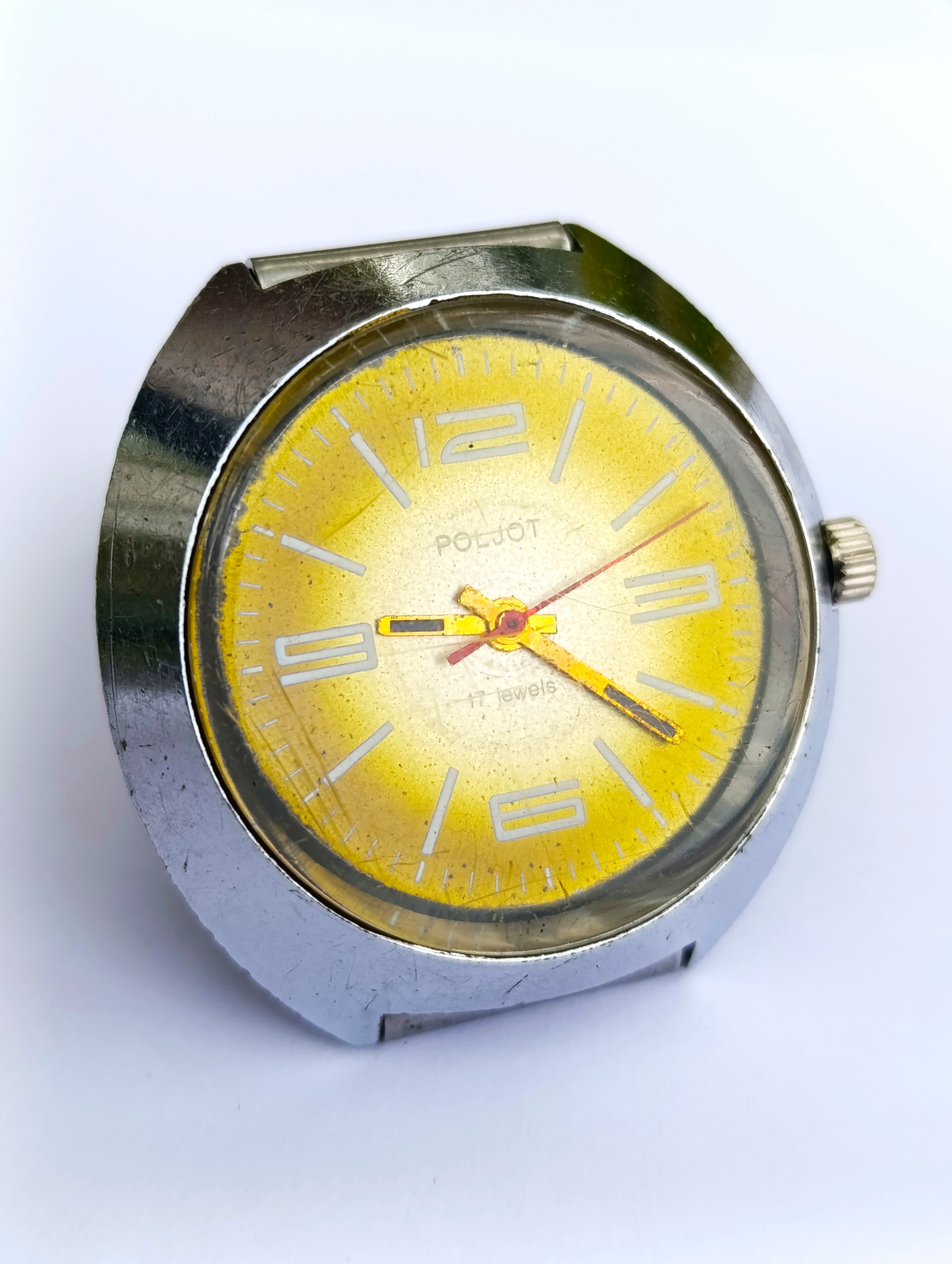 Vintage Poljot Vulkan Men’s Watch – Soviet Era Elegance – thumbnail 7