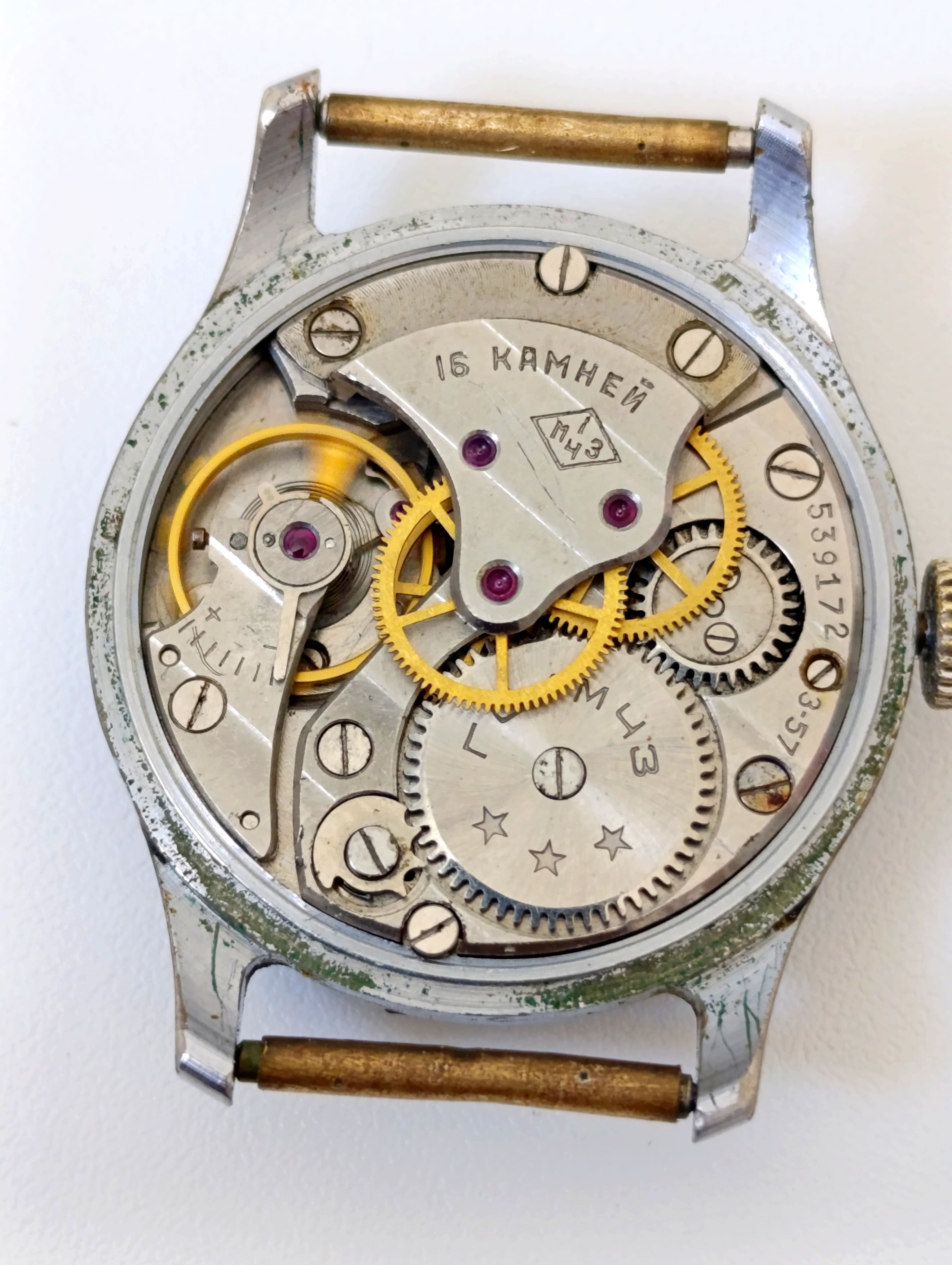 Vintage 1957 Moskva Watch by 1st Moscow Watch Factory (Kirov) – thumbnail 4