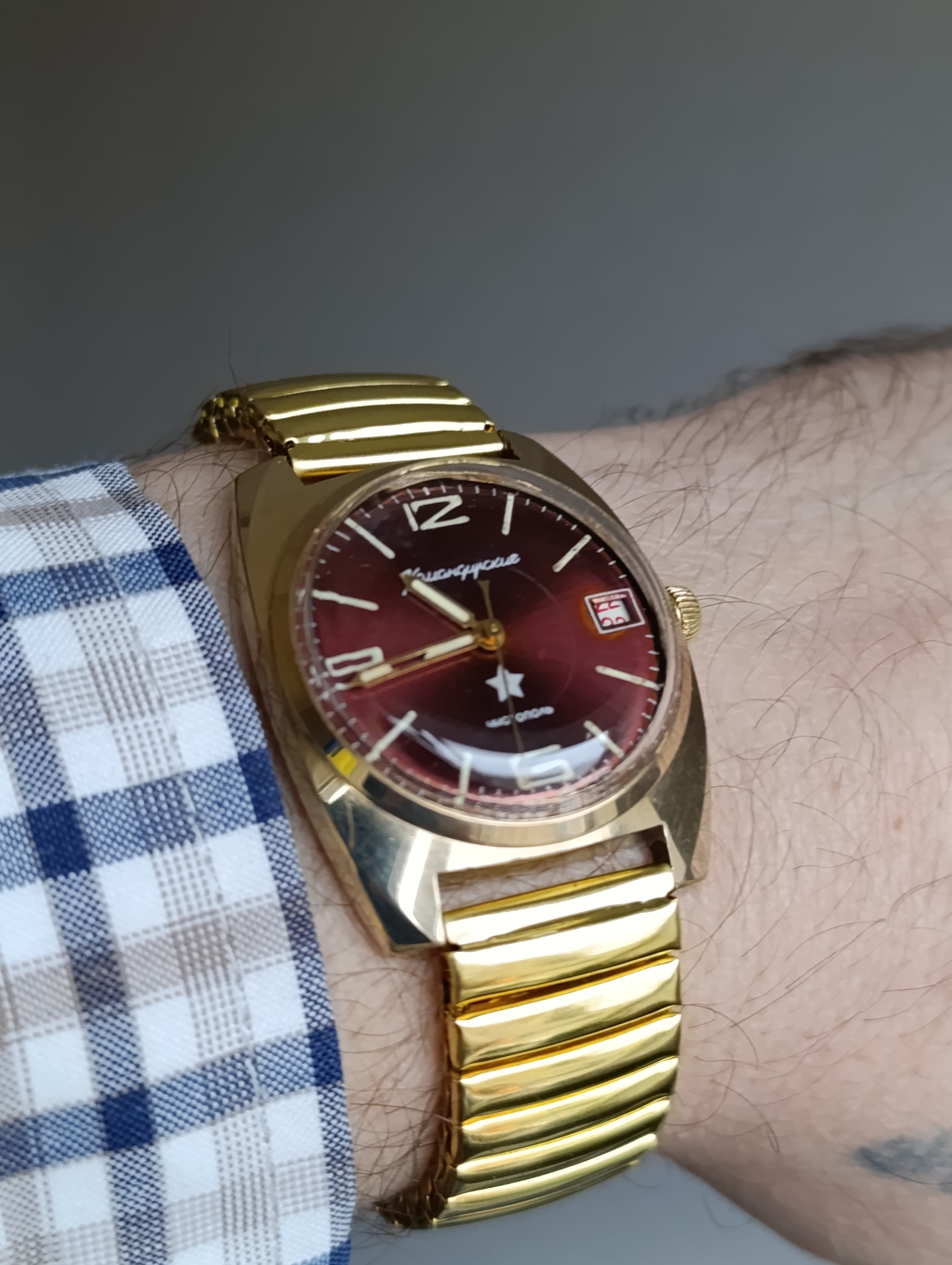 Vostok Komandirskie Original Soviet Watch Cal.:2234 18 Jewels Hack Function Made in USSR 1970s – thumbnail 10