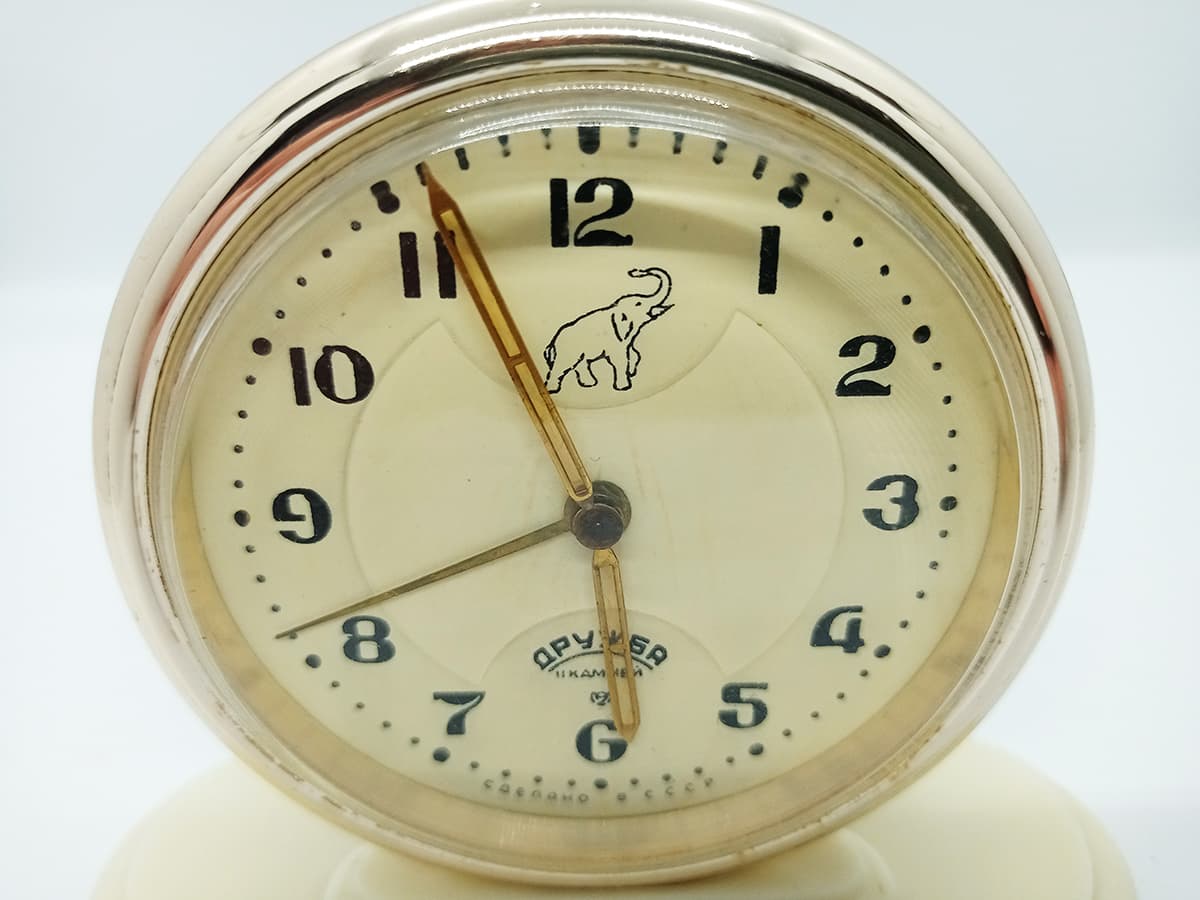 SOVIET Legendary ALARM CLOCK Friendship (Druzhba) with an elephant on the dial – thumbnail 5