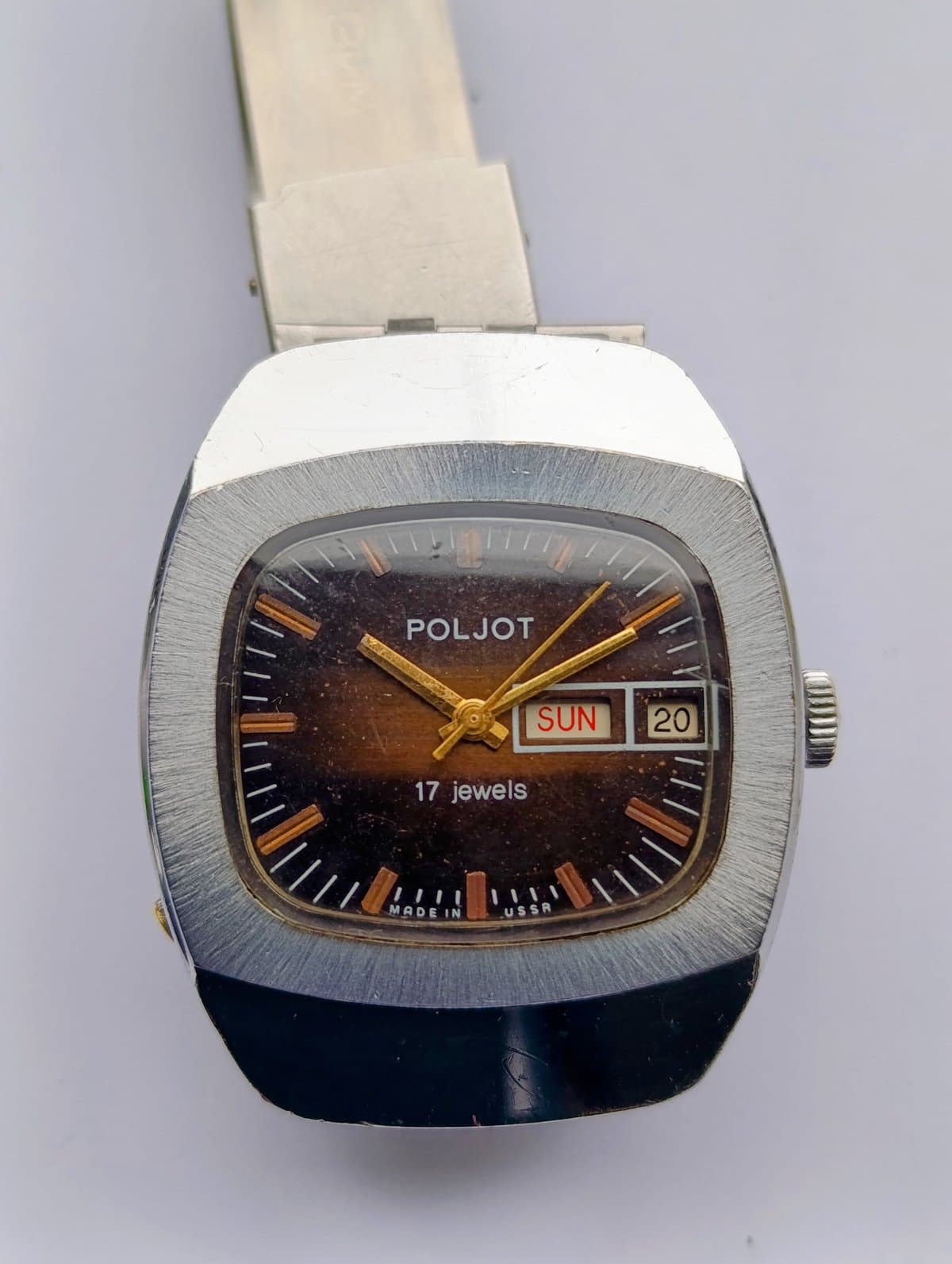 Rare Poljot 2628.H Vintage Cushion Case Watch USSR – thumbnail 6