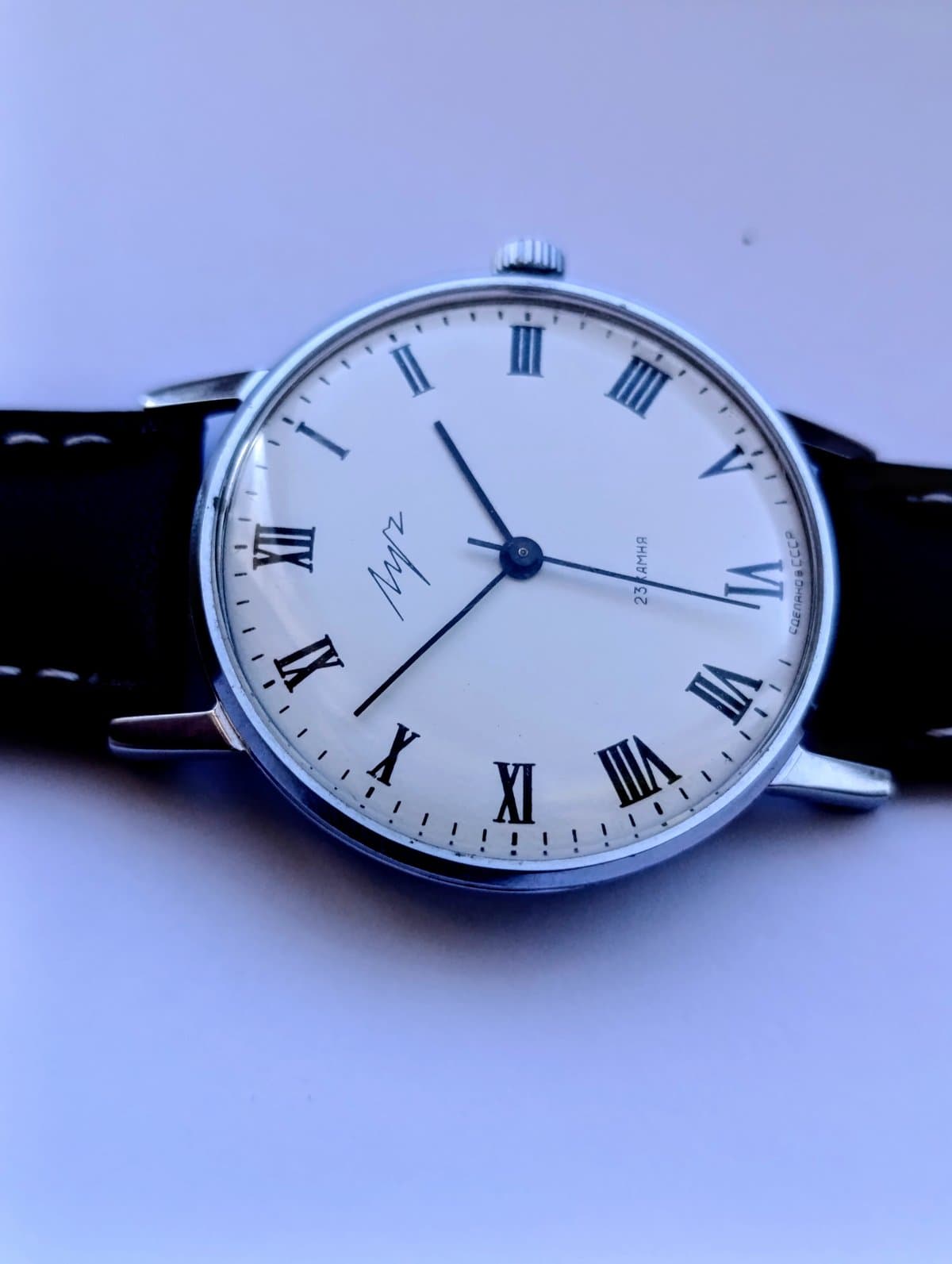 Vintage Luch Soviet Watch Cal. 2209 23 Jewels Ultra Thin Mechanical USSR 1980s – thumbnail 7