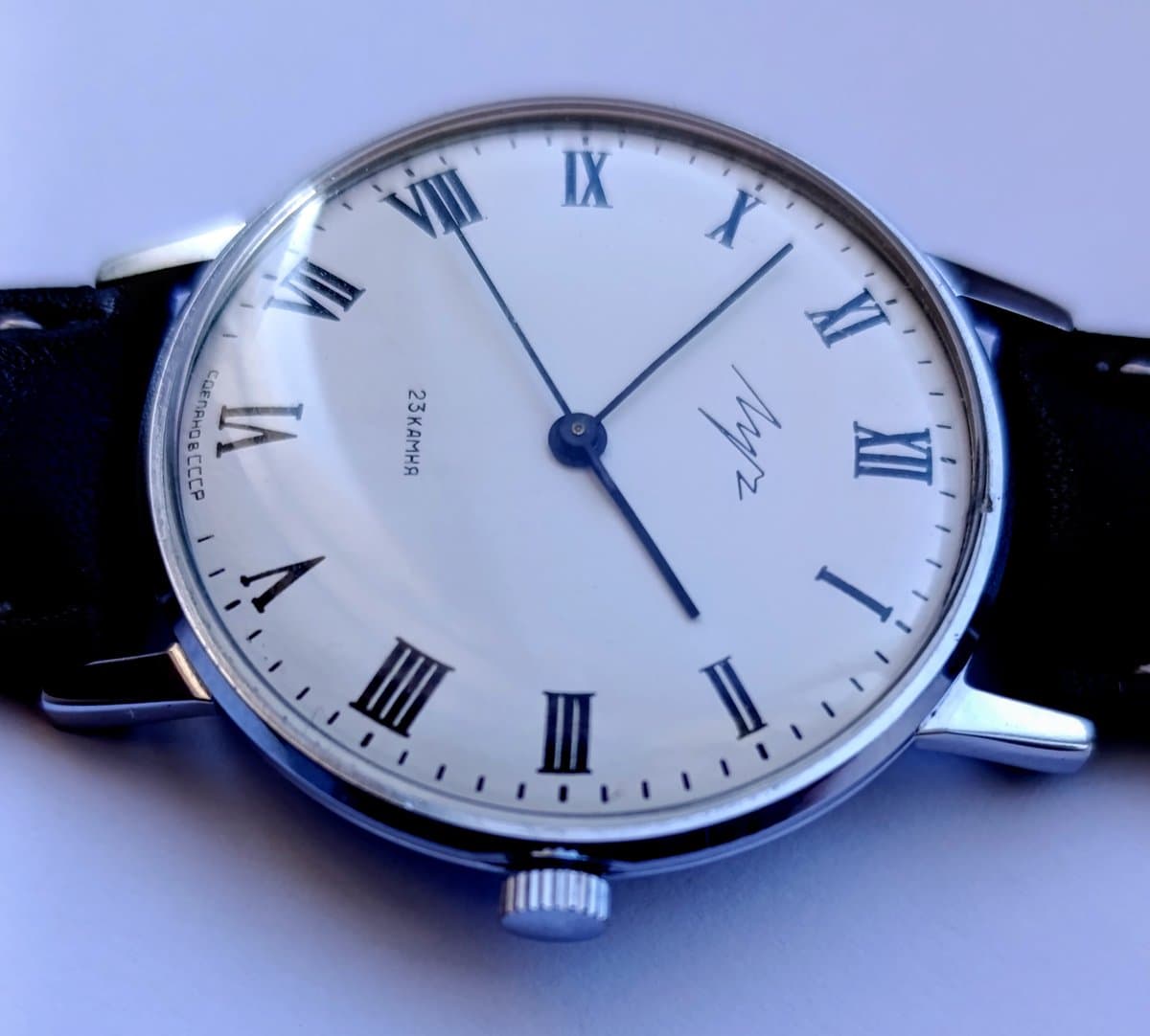 Vintage Luch Soviet Watch Cal. 2209 23 Jewels Ultra Thin Mechanical USSR 1980s – thumbnail 8
