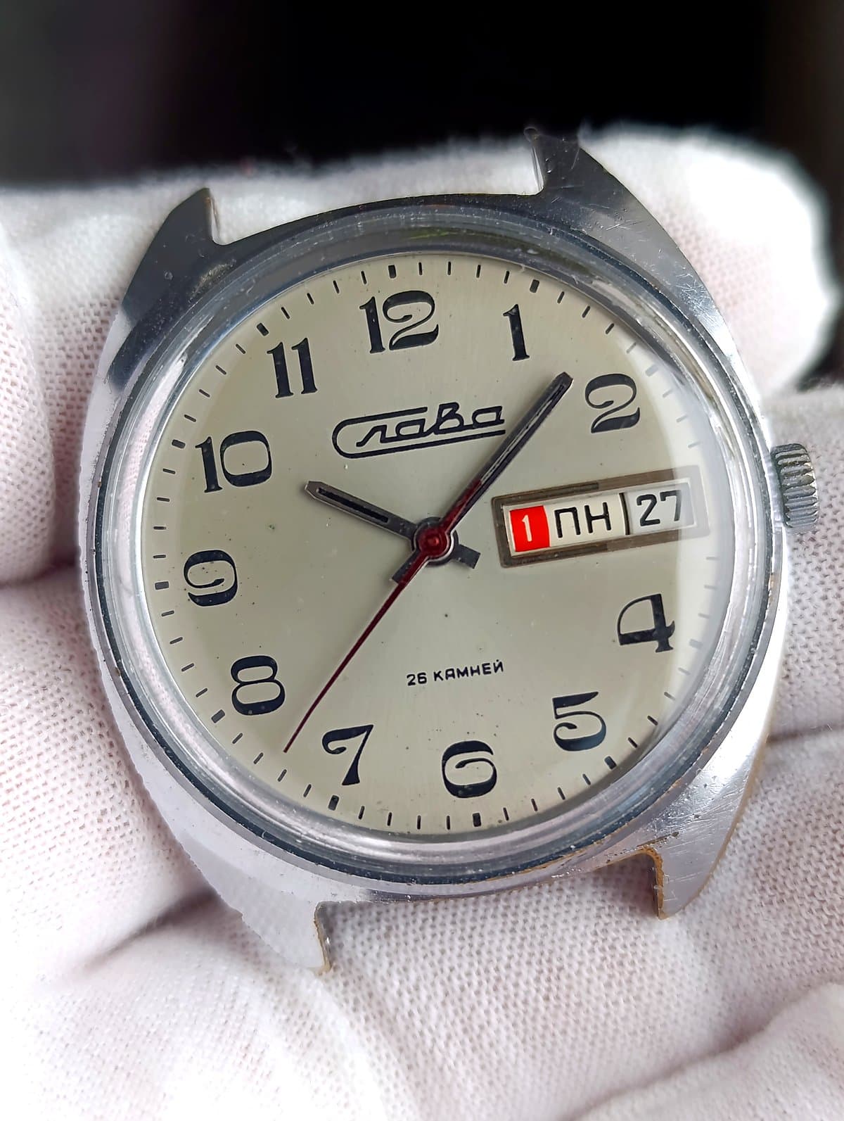 Slava 2428 Mechanical Watch 1980s – Soviet Triple Calendar, 26 Jewels – thumbnail 1