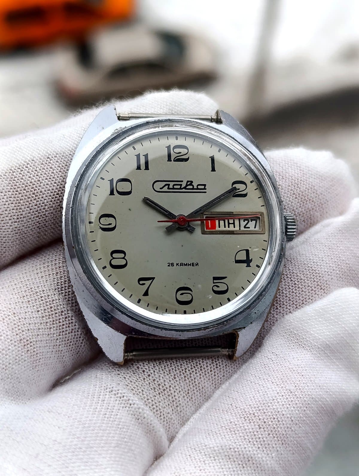 Slava 2428 Mechanical Watch 1980s – Soviet Triple Calendar, 26 Jewels – thumbnail 12