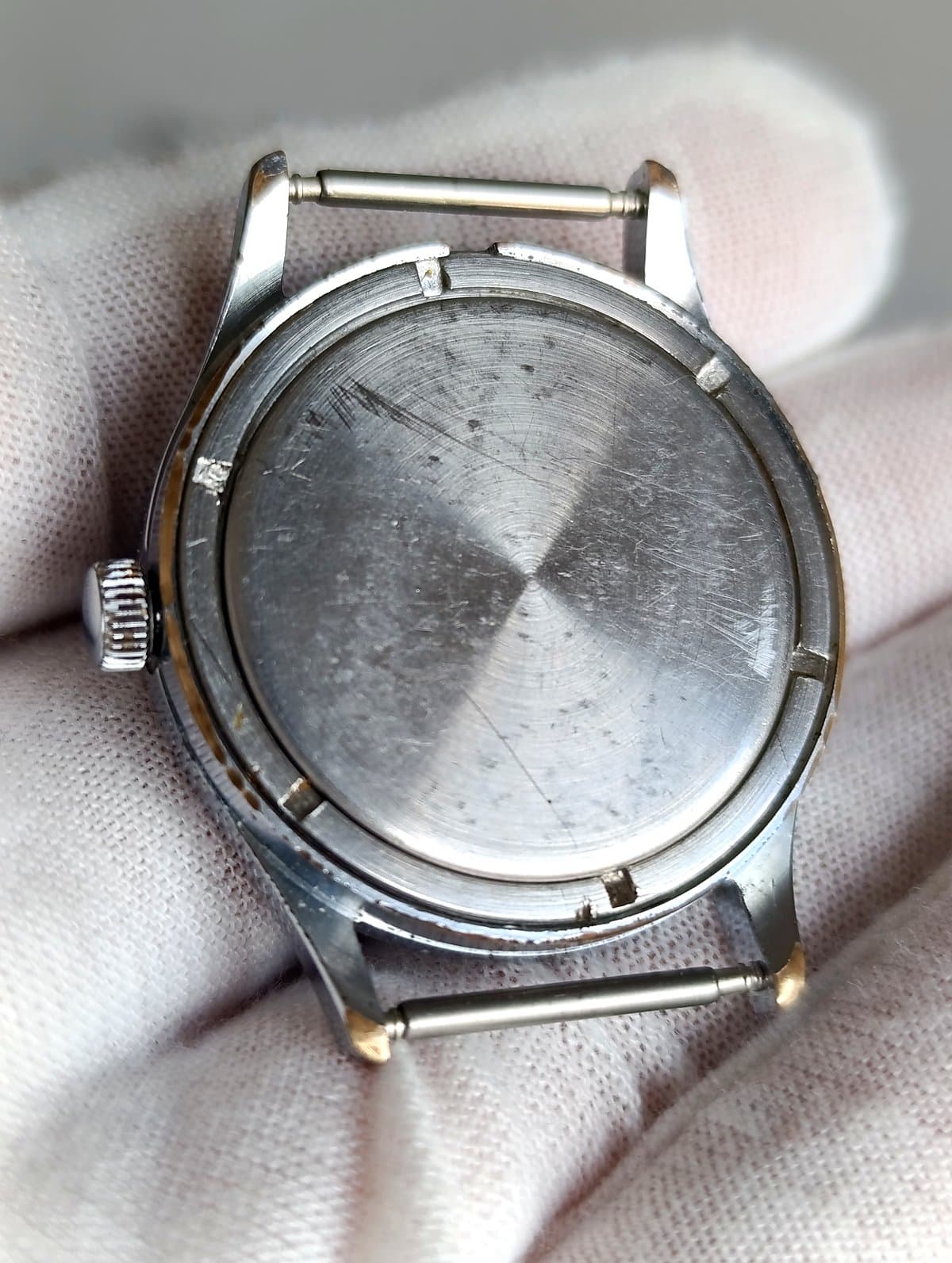 Vintage Vostok USSR Watch Cal 2214 Hand-Wound Brown Gradient Dial – thumbnail 5