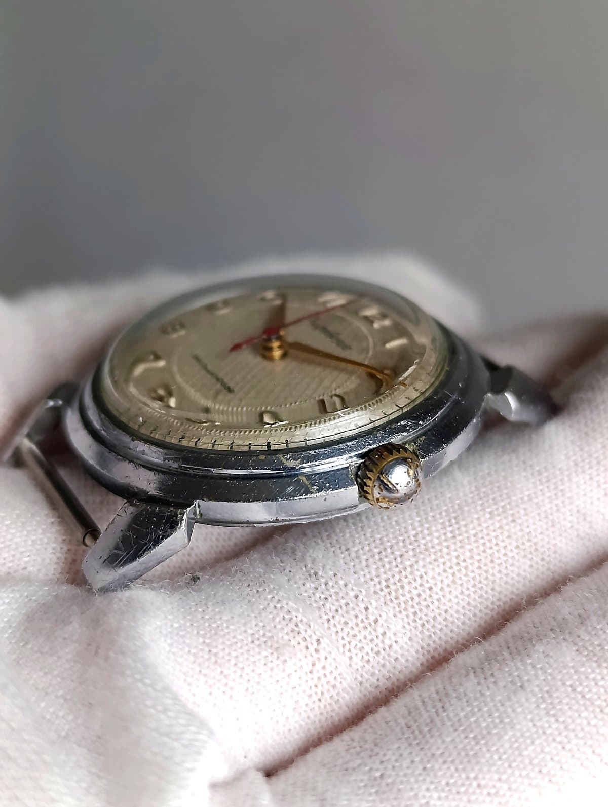 Kirovskie USSR Watch 1960s Hand-Wound Caliber 2409 – thumbnail 5