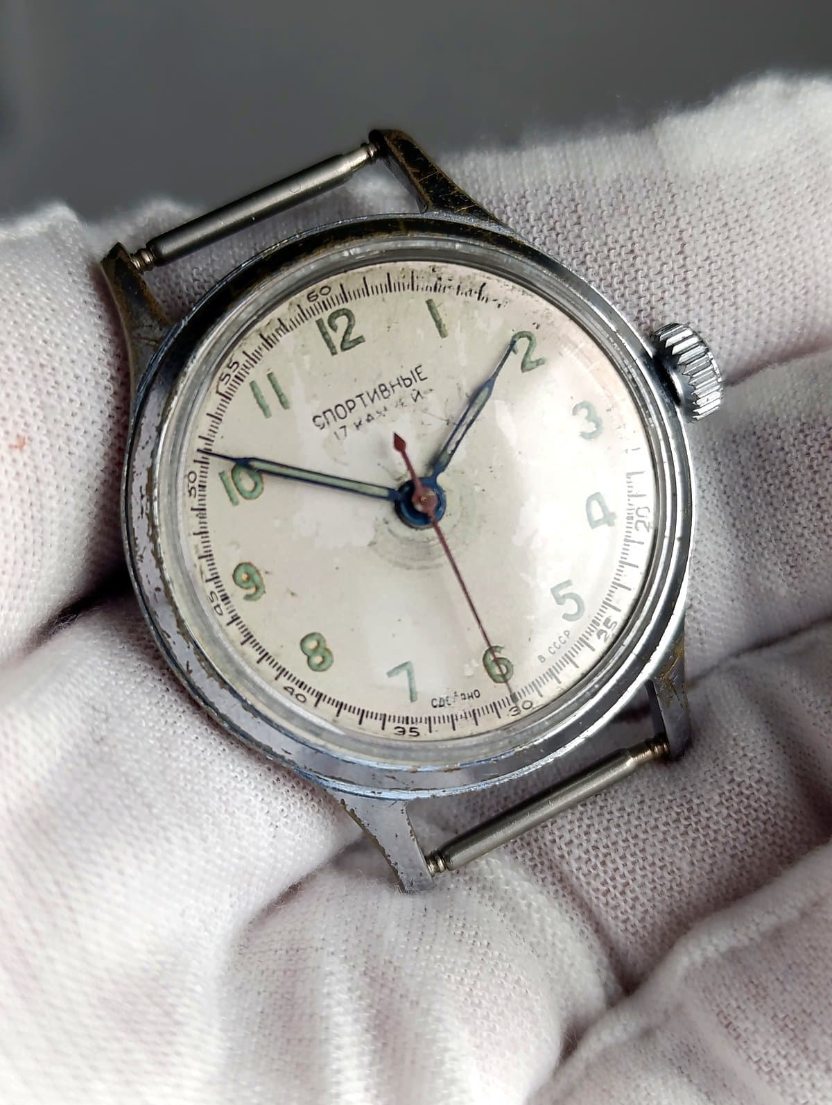 Vintage Sportivnie USSR Watch 1950s, 1MCHZ Caliber 2634 17 Jewels  – thumbnail 11