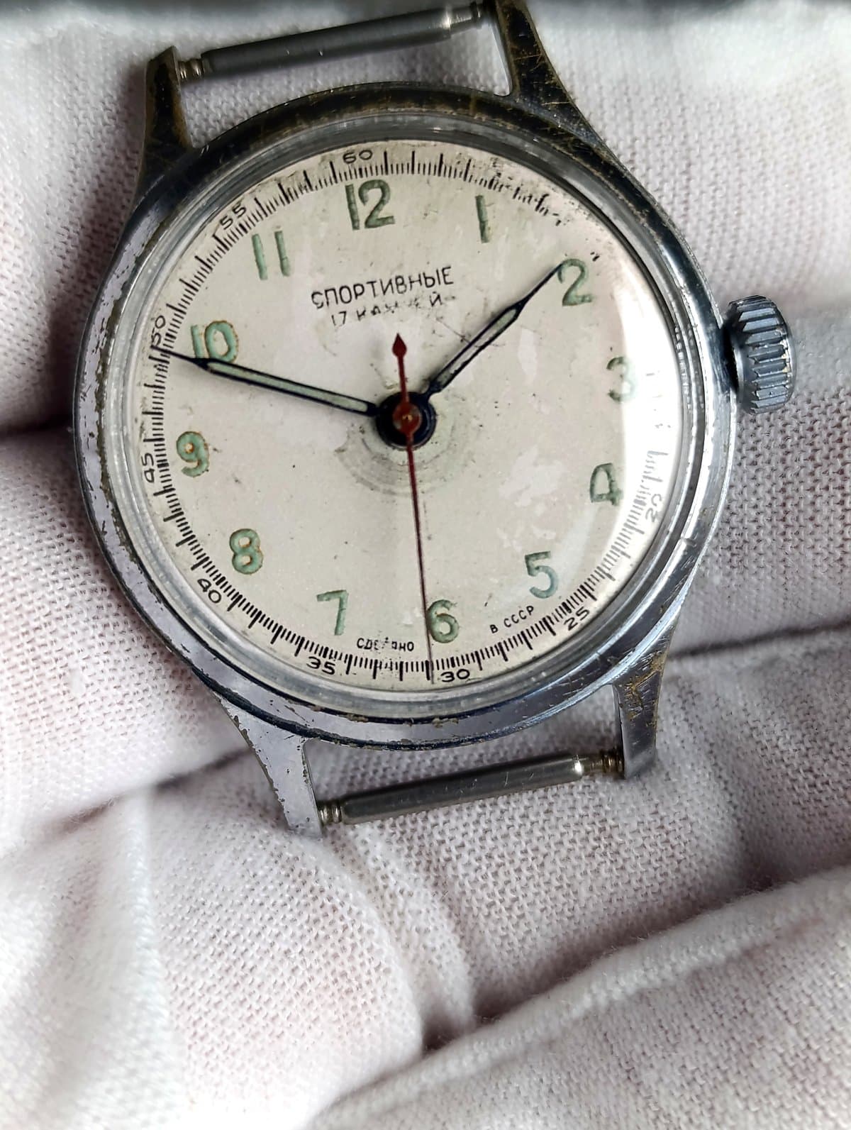 Vintage Sportivnie USSR Watch 1950s, 1MCHZ Caliber 2634 17 Jewels  – thumbnail 3