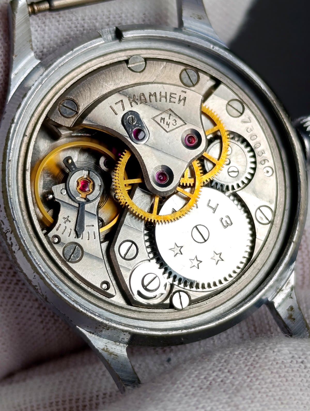 Vintage Sportivnie USSR Watch 1950s, 1MCHZ Caliber 2634 17 Jewels  – thumbnail 2