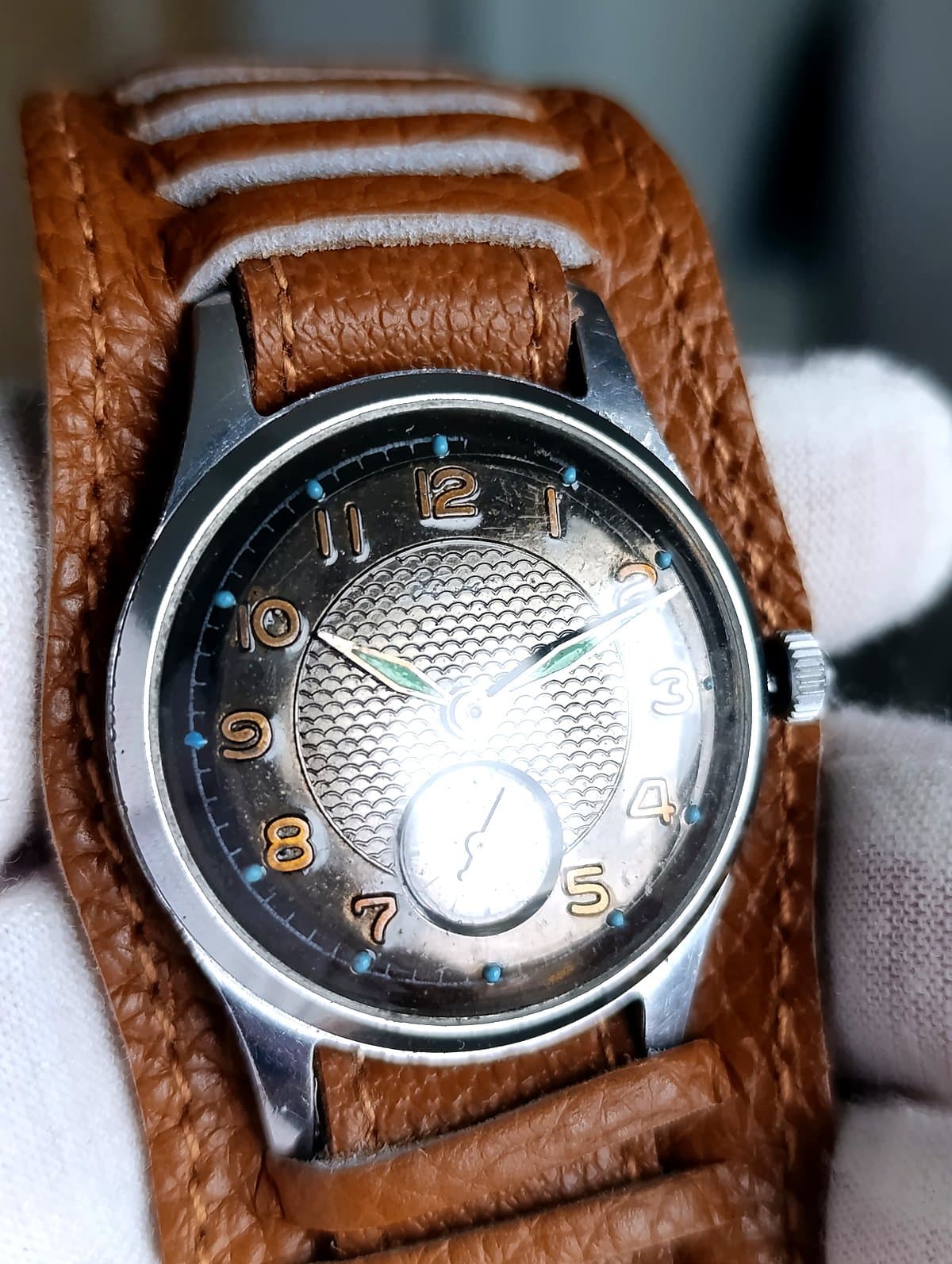 KAMA USSR Watch 1958 Vintage Mechanical Black Dial Small Seconds Classic – thumbnail 4