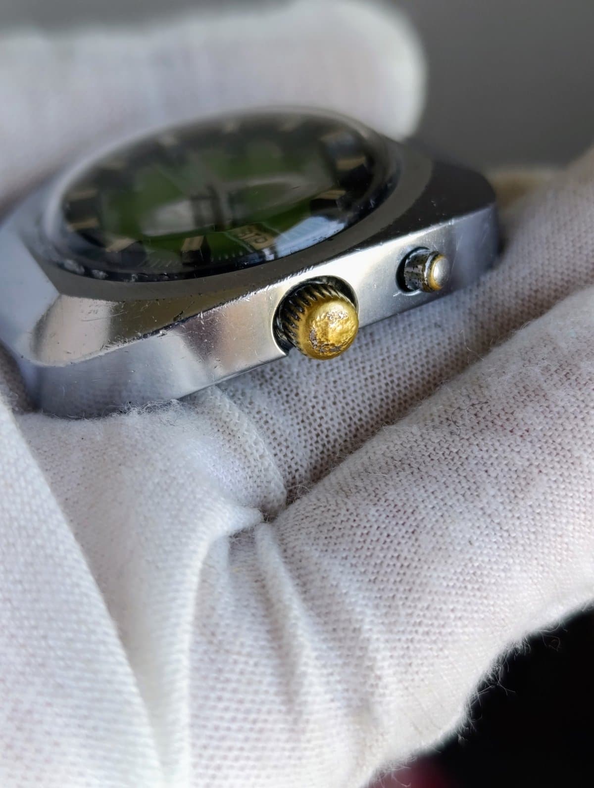 Vintage Slava USSR Automatic Watch 27 Jewels Cal 2427 Day Date Green Dial 1980s – thumbnail 6