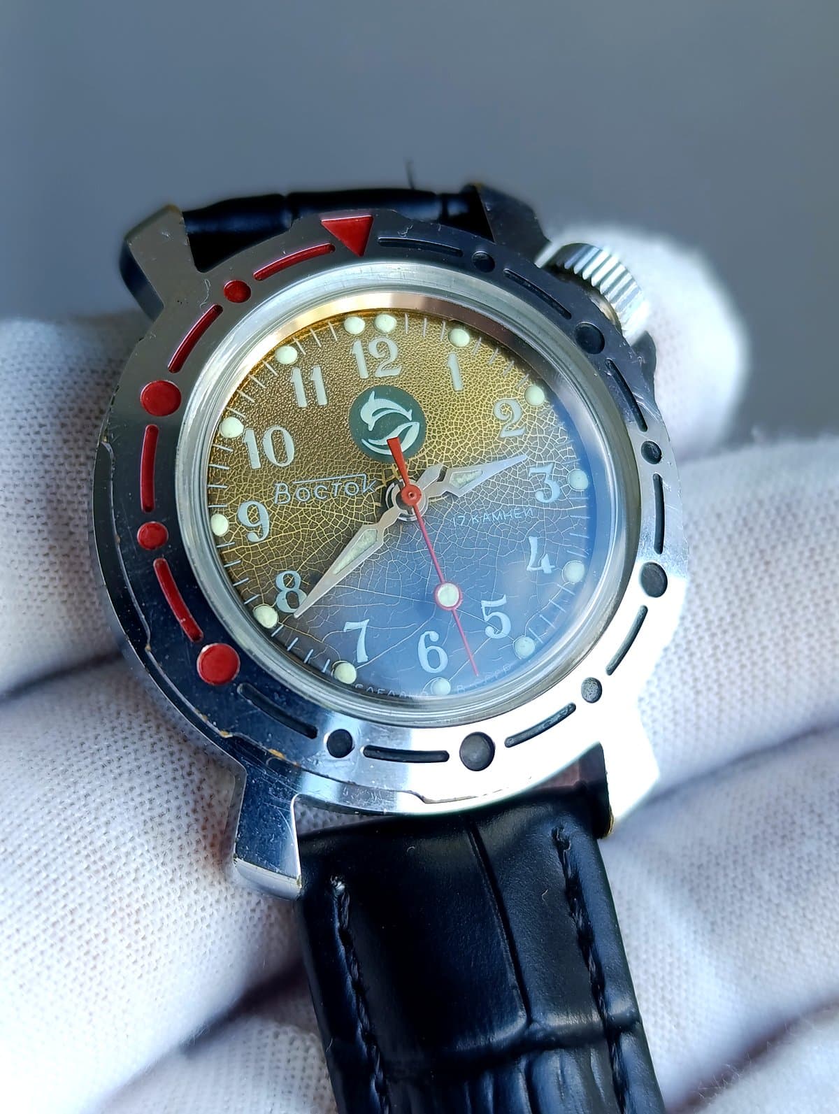 Vintage Vostok Kadet Amphibia 1980s USSR Mechanical Watch Cal. 2409A Dolphin  – thumbnail 4
