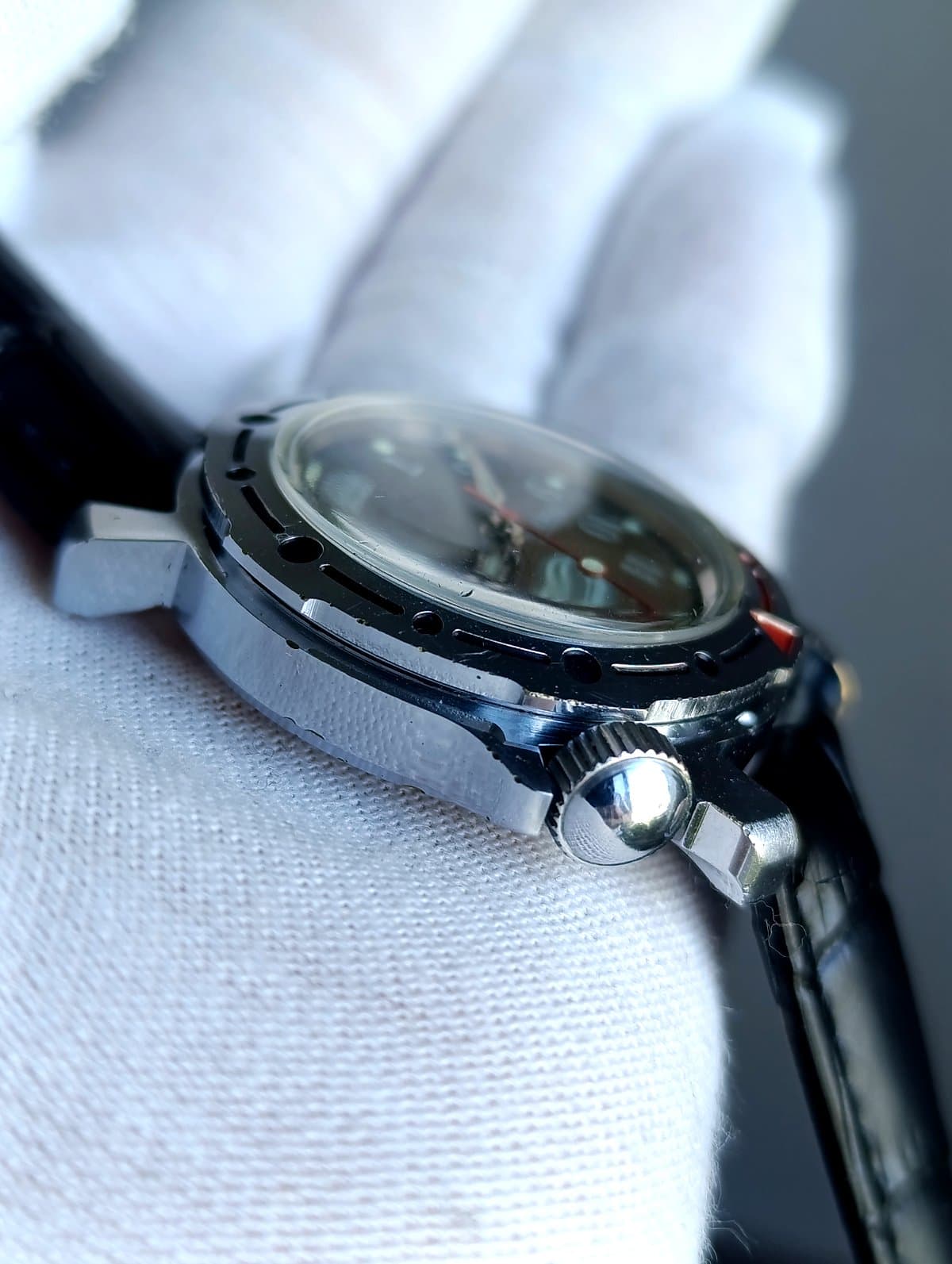 Vintage Vostok Kadet Amphibia 1980s USSR Mechanical Watch Cal. 2409A Dolphin  – thumbnail 6