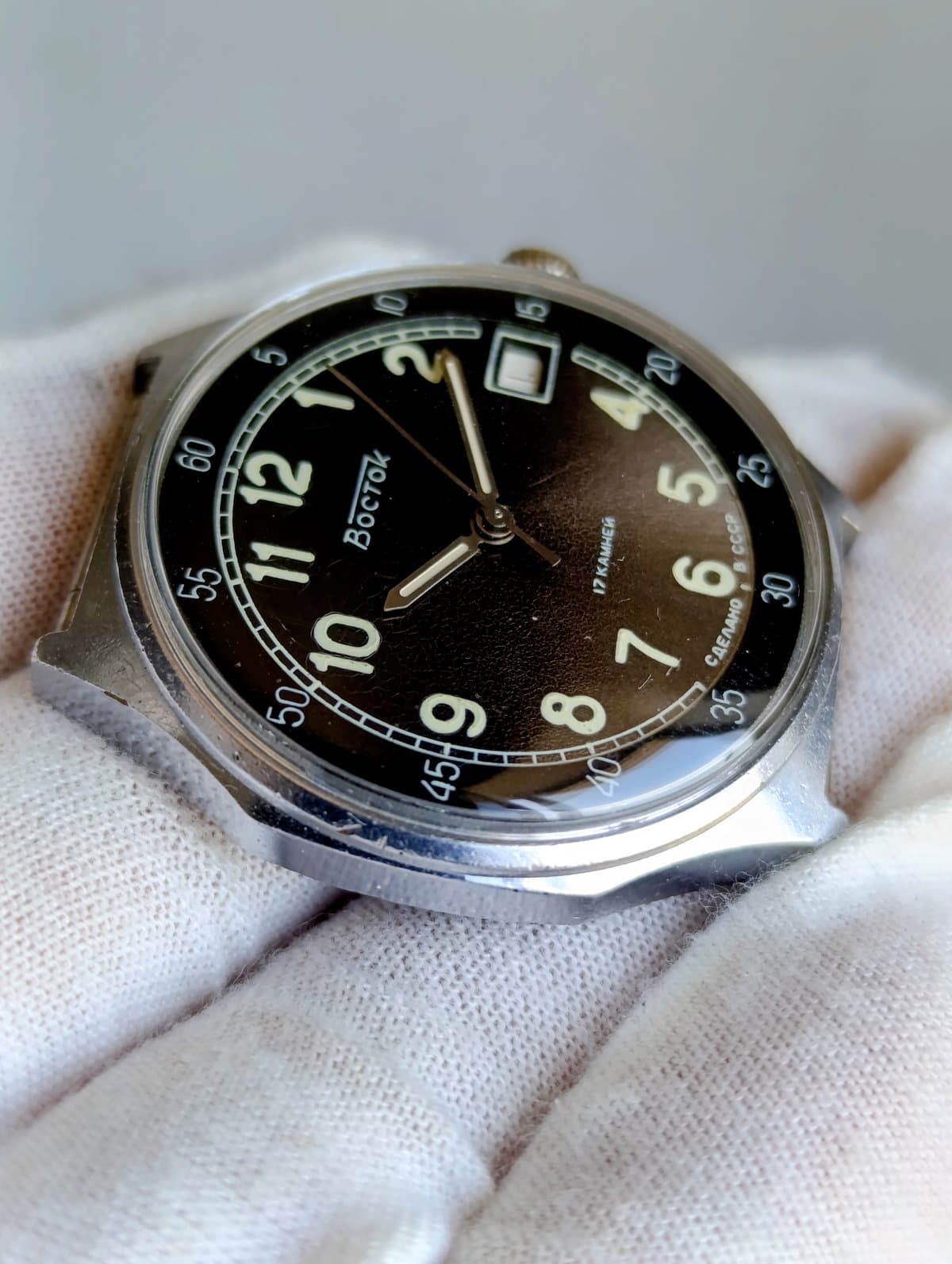 Soviet Vostok Watch 1980s Model 291175 Cal.2414A Serviced Vintage USSR – thumbnail 9