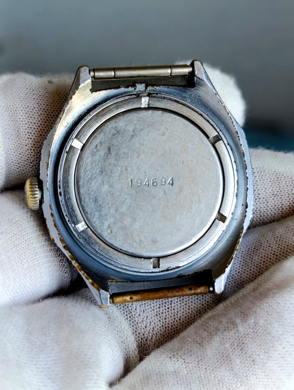 Soviet Vostok Watch 1980s Model 291175 Cal.2414A Serviced Vintage USSR – thumbnail 6
