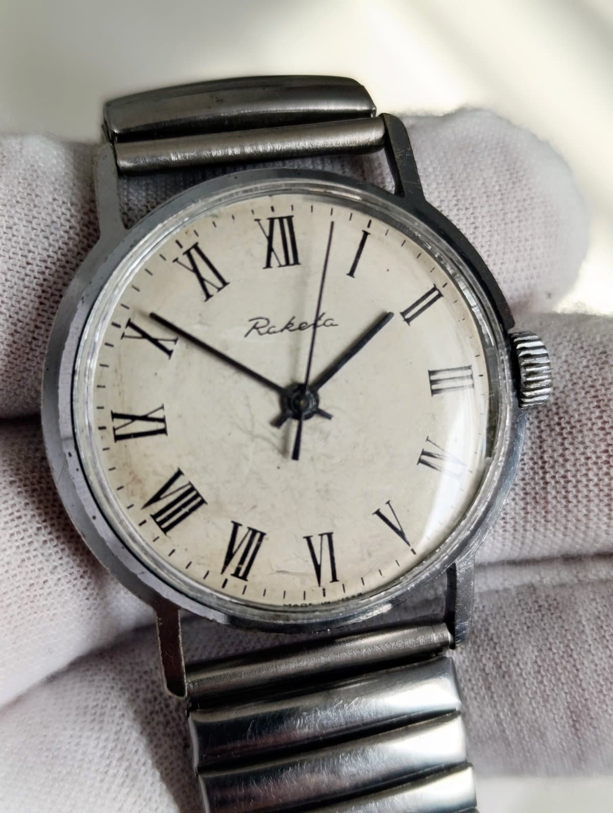 Vintage Raketa Soviet Watch Cal. 2609 16  Jewels Made in USSR 1970s – thumbnail 4