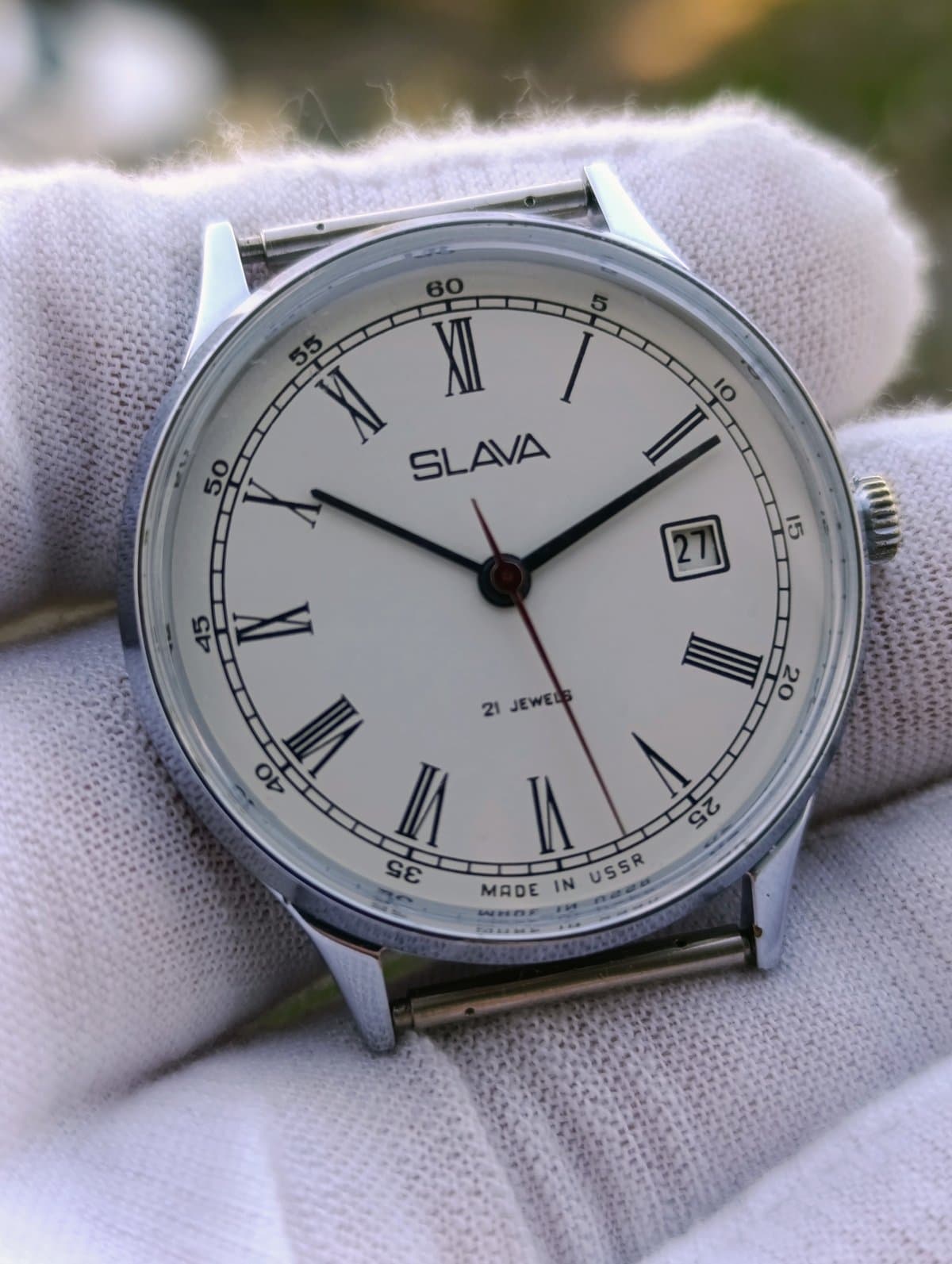 Vintage Slava 2414 · Soviet Manual-Wind Dress Watch · White Roman Dial, Date – thumbnail 1