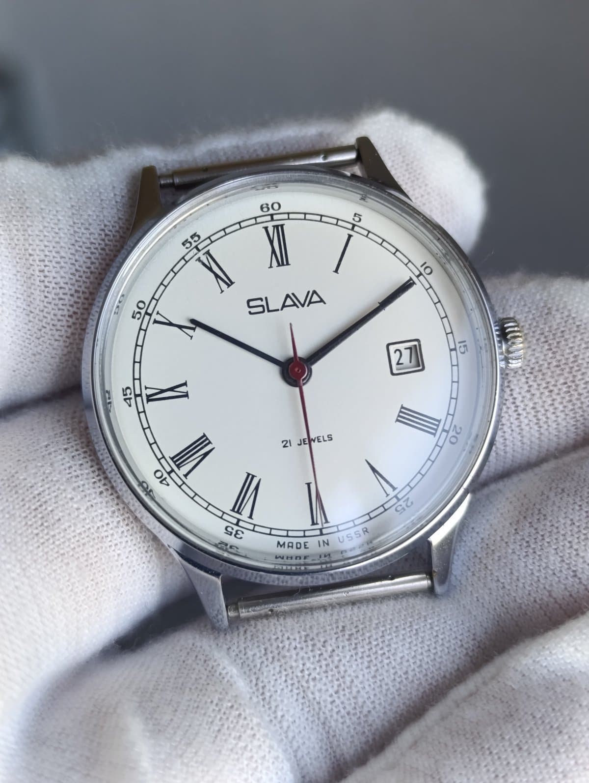 Vintage Slava 2414 · Soviet Manual-Wind Dress Watch · White Roman Dial, Date – thumbnail 8