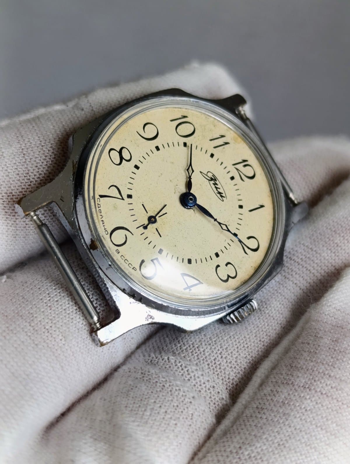 Vintage ZIM Soviet Dress Watch – Caliber 2602 Small Seconds Freshly Serviced  – thumbnail 10