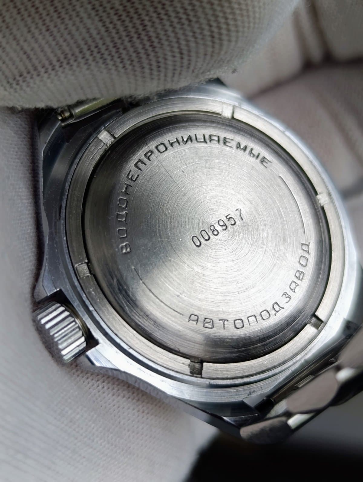 Soviet Vostok Amphibia Automatic Diver, Horse Dial Caliber 2416Б 1980s USSR  – thumbnail 7