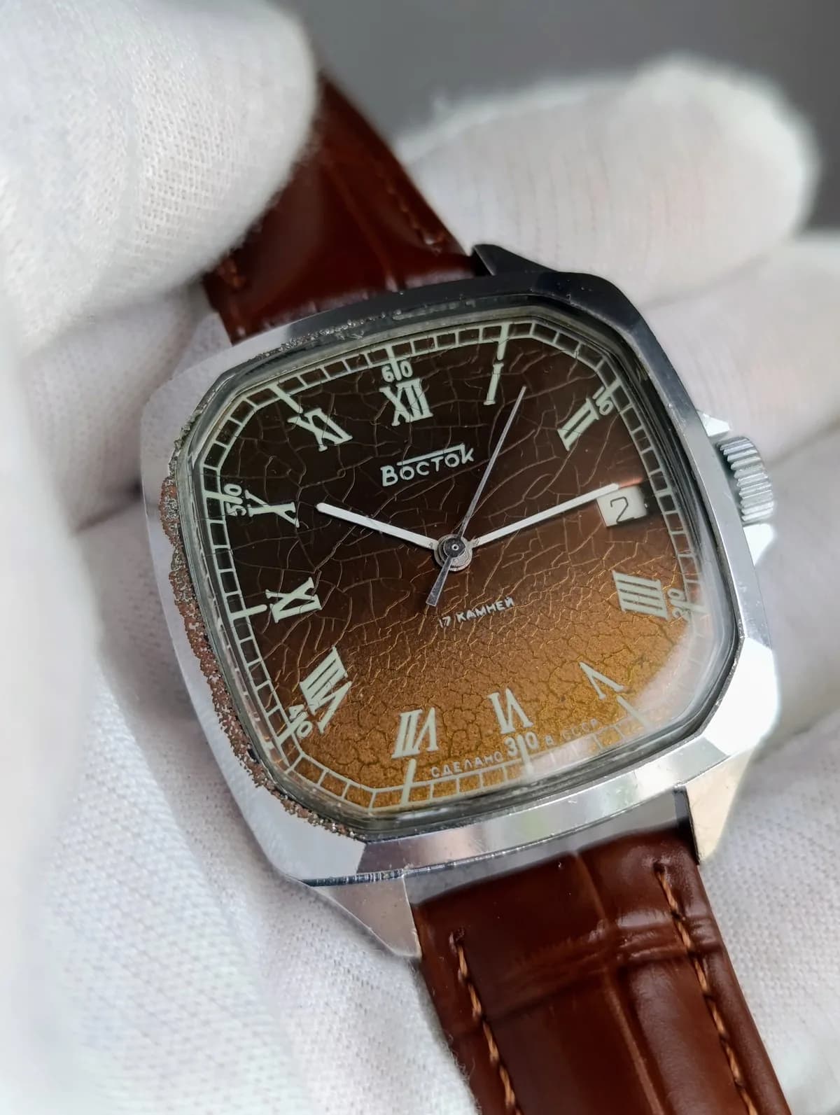 Vintage USSR Vostok Mechanical Watch Cal. 2414A Chistopol Watch Factory 1980s – thumbnail 12