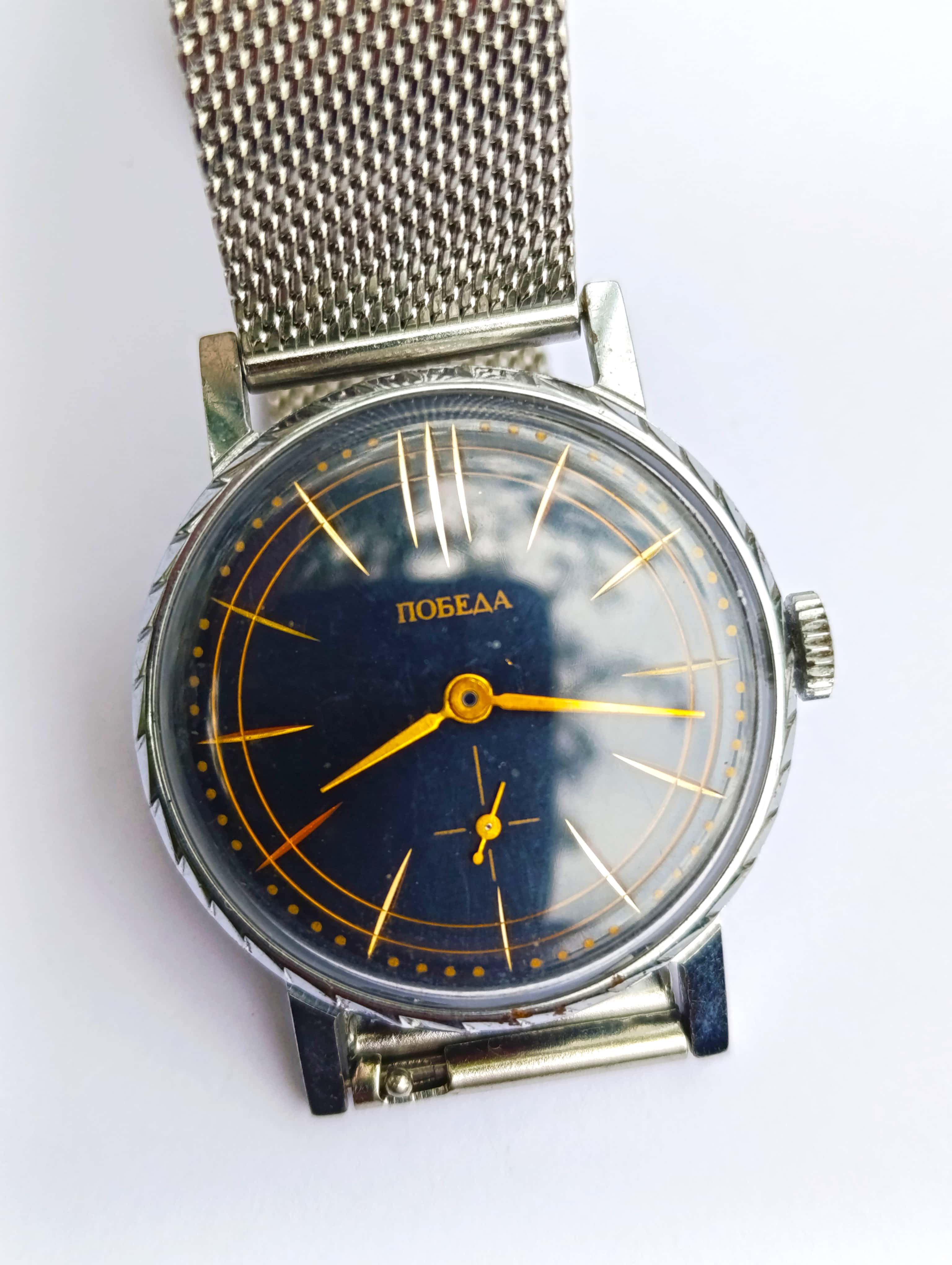 Soviet Vintage Watch Pobeda Caliber 2602 15 Jewels Made in USSR 1990s