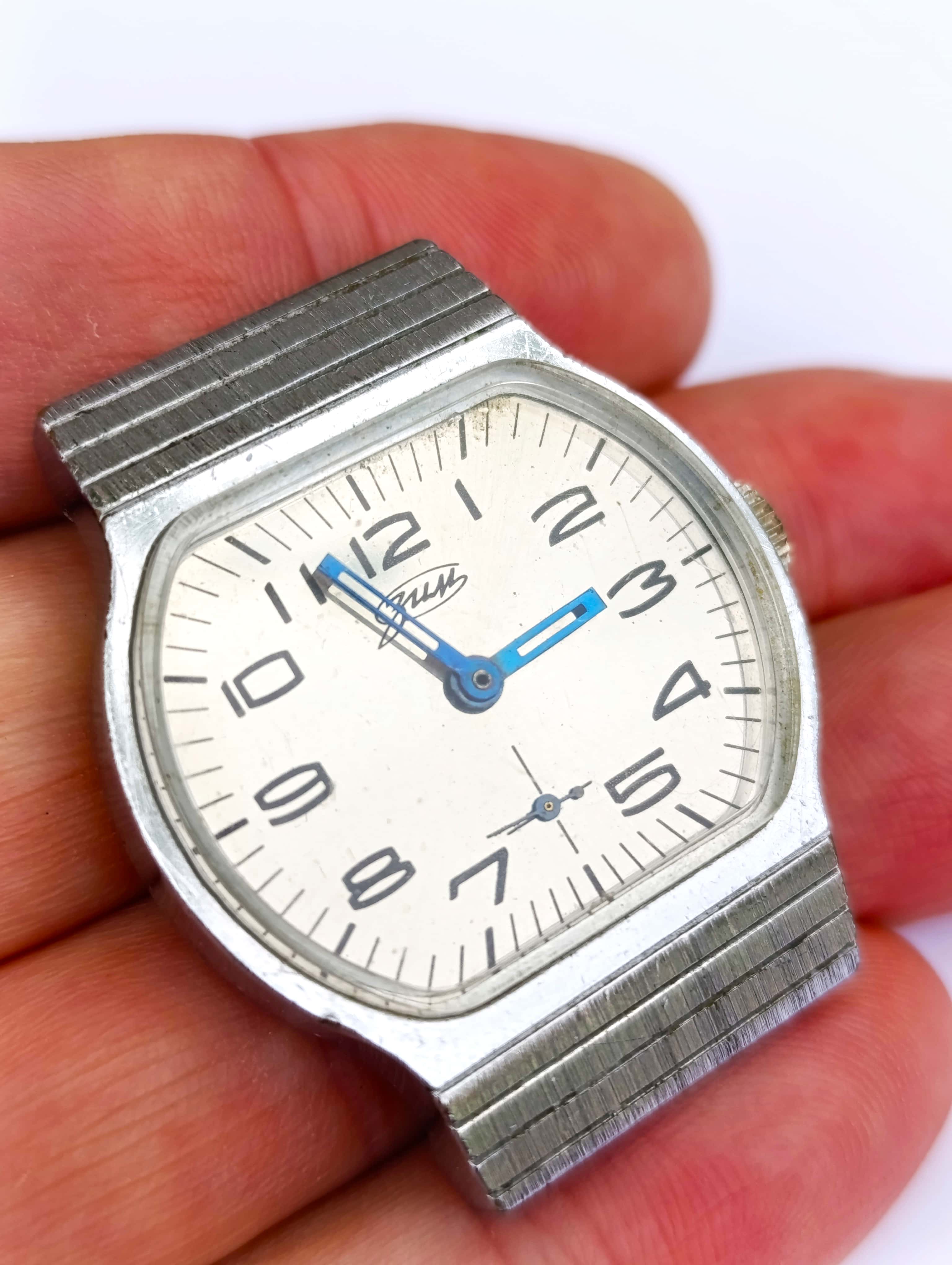 Soviet Vintage Wristwatch ZIM 2602 Interesting Futuristic Design from the 80s Caliber 2602
